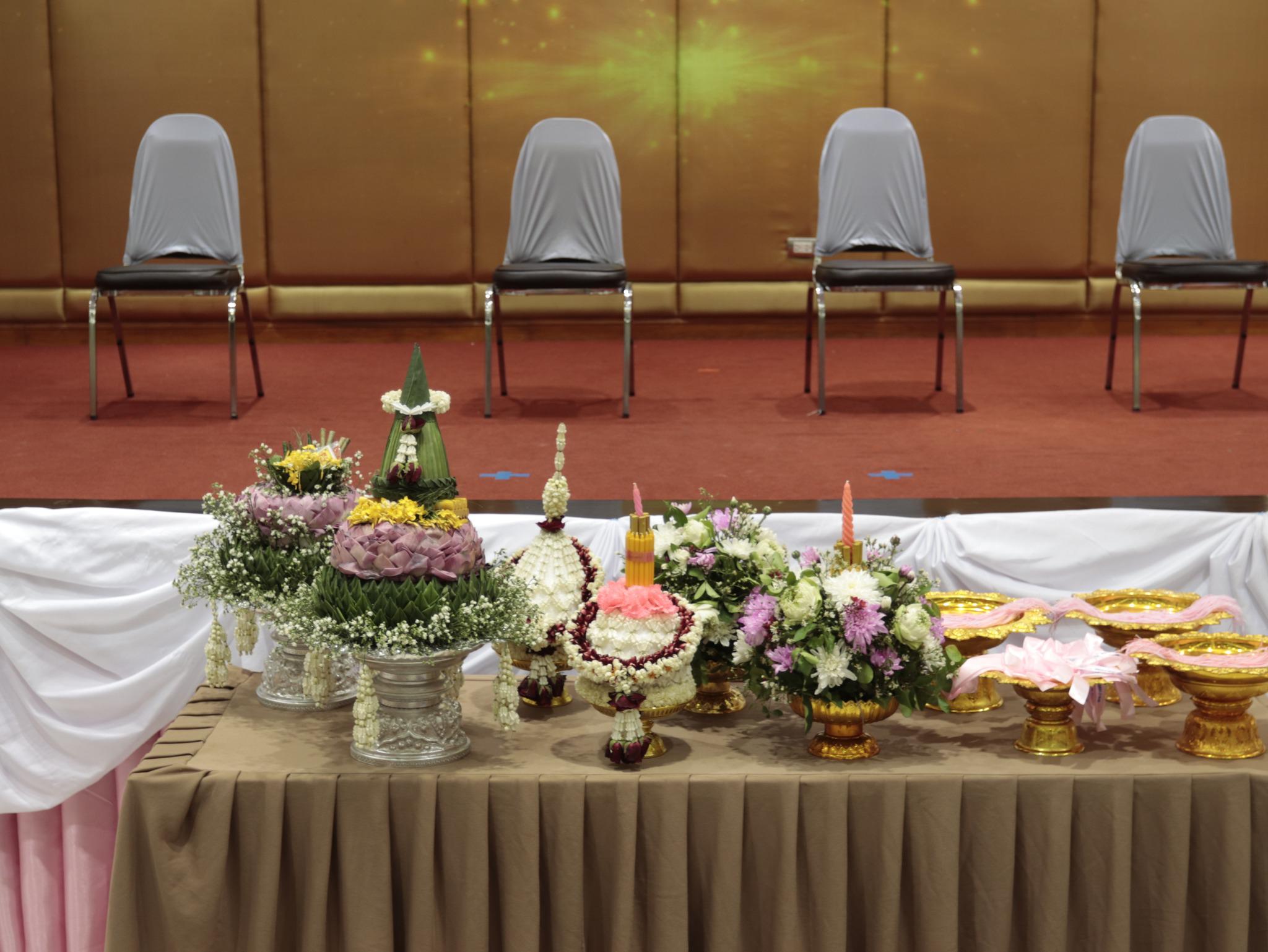 29. ภาพกิจกรรมพิธีไหว้ครู โปรแกรมวิชาคอมพิวเตอร์  คณะครุศาสตร์  มหาวิทยาลัยราชภัฏกำแพงเพชร  ประจำปีการศึกษา 2566 ในวันที่ 6 กรกฎาคม พ.ศ.2566   ณ ห้องประชุมคุรุร่มสัก 2