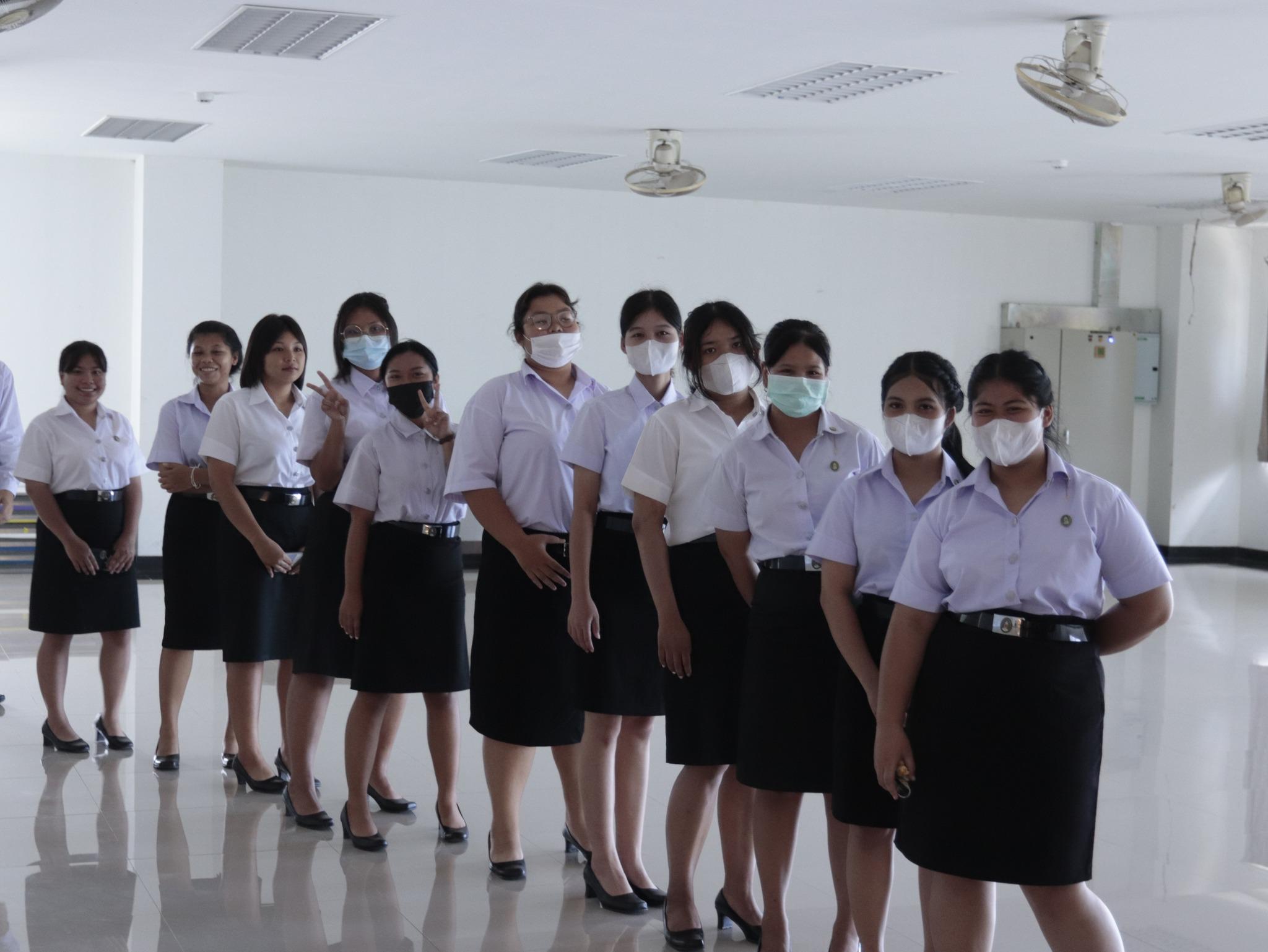 43. ภาพกิจกรรมพิธีไหว้ครู โปรแกรมวิชาคอมพิวเตอร์  คณะครุศาสตร์  มหาวิทยาลัยราชภัฏกำแพงเพชร  ประจำปีการศึกษา 2566 ในวันที่ 6 กรกฎาคม พ.ศ.2566   ณ ห้องประชุมคุรุร่มสัก 2