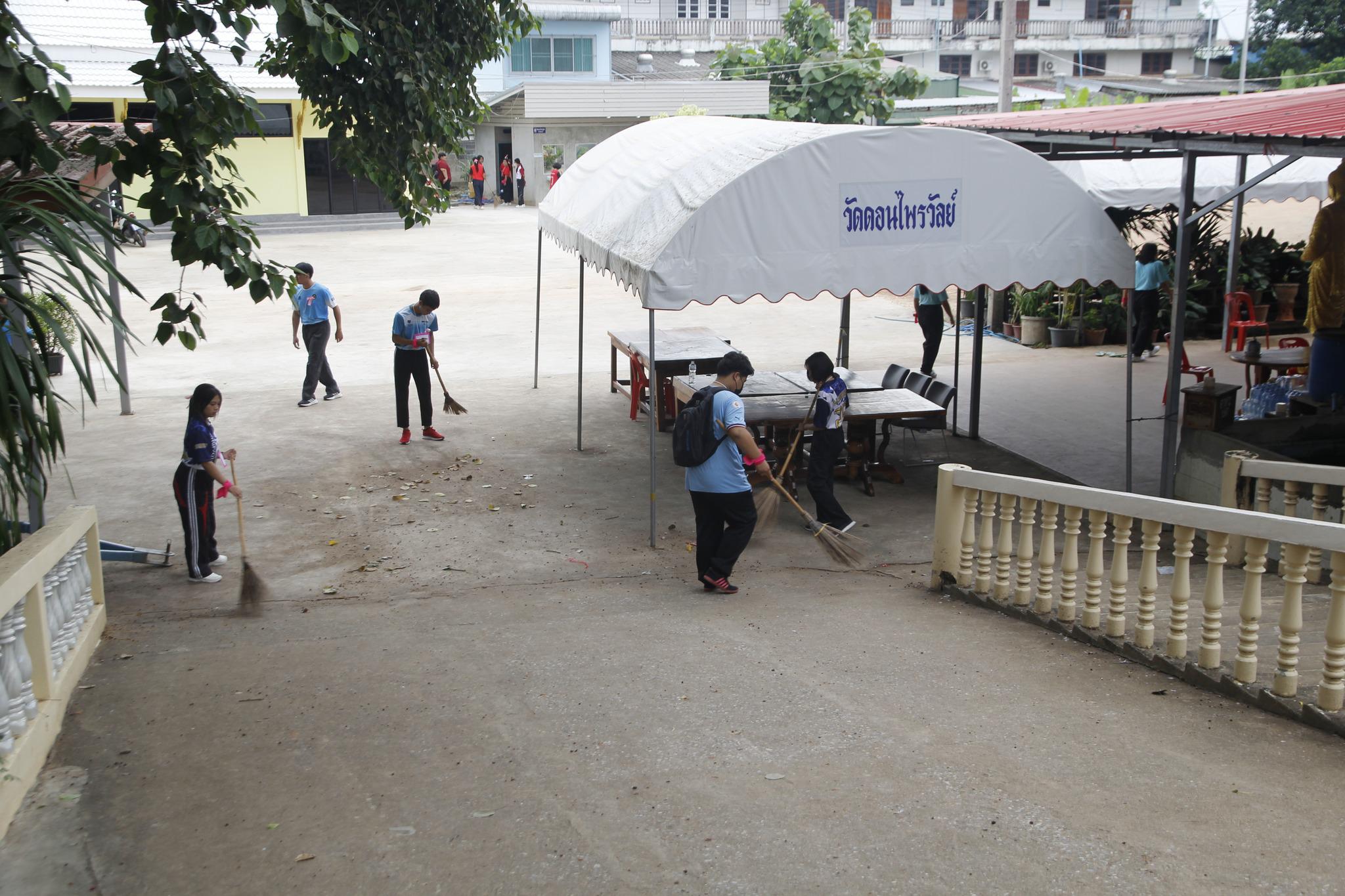 6. 5 สิงหาคม 2566 โปรแกรมวิชาคอมพิวเตอร์ คณะครุศาสตร์ มหาวิทยาลัยราชภัฏกำแพงเพชร จัดกิจกรรม “แป้น จอ คีย์บอร์ดเกม และบายศรีสู่ขวัญสานสัมพันธ์น้องพี่” โดยจัดกิจกรรมเป็น 2 ช่วง คือ ช่วงเช้า กิจกรรมบำเพ็ญประโยชน์และแข่งขันกีฬา 