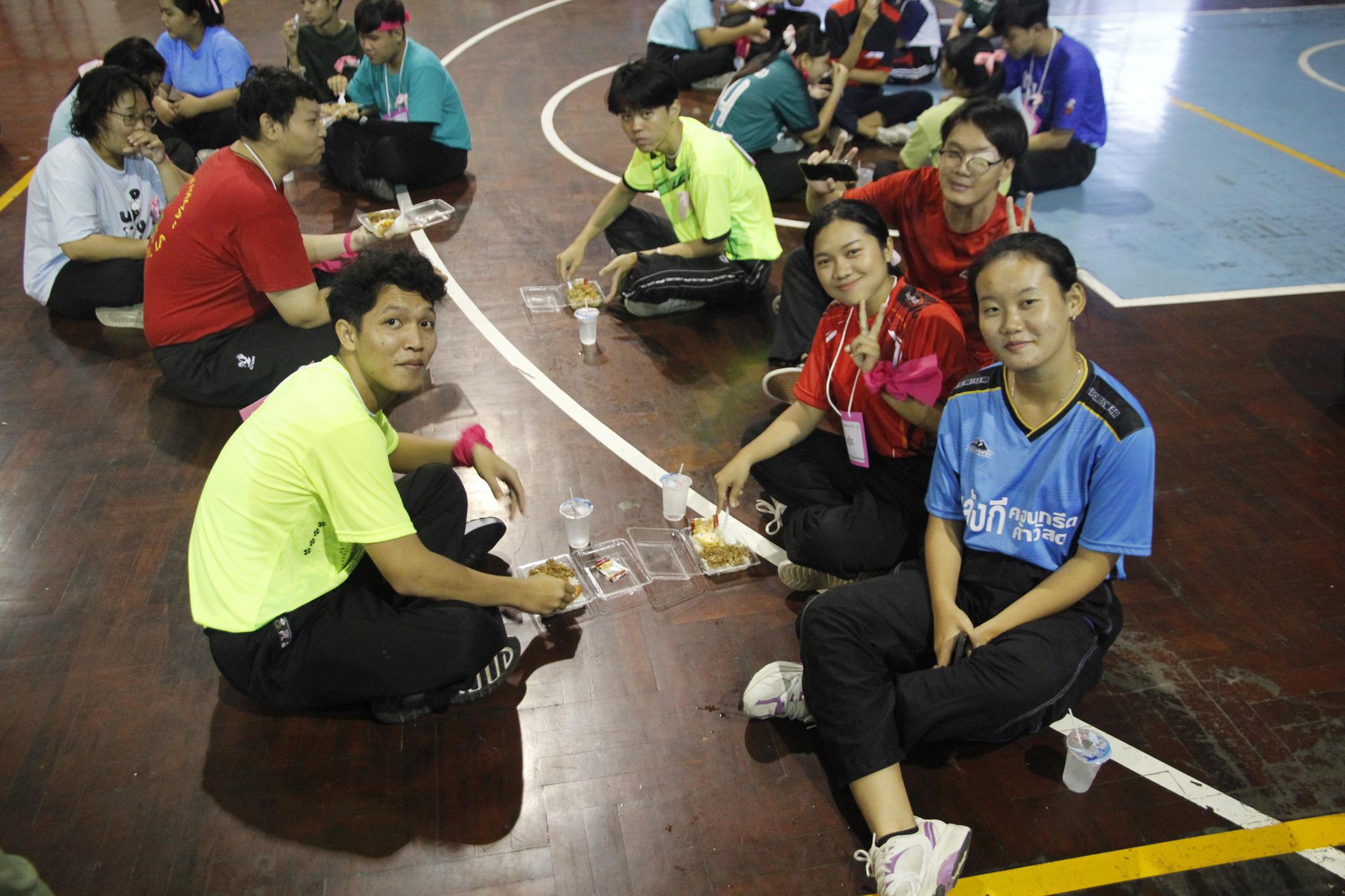 2. 5 สิงหาคม 2566 โปรแกรมวิชาคอมพิวเตอร์ คณะครุศาสตร์ มหาวิทยาลัยราชภัฏกำแพงเพชร จัดกิจกรรม “แป้น จอ คีย์บอร์ดเกม และบายศรีสู่ขวัญสานสัมพันธ์น้องพี่” โดยจัดกิจกรรมเป็น 2 ช่วง คือ ช่วงเช้า กิจกรรมบำเพ็ญประโยชน์และแข่งขันกีฬา 