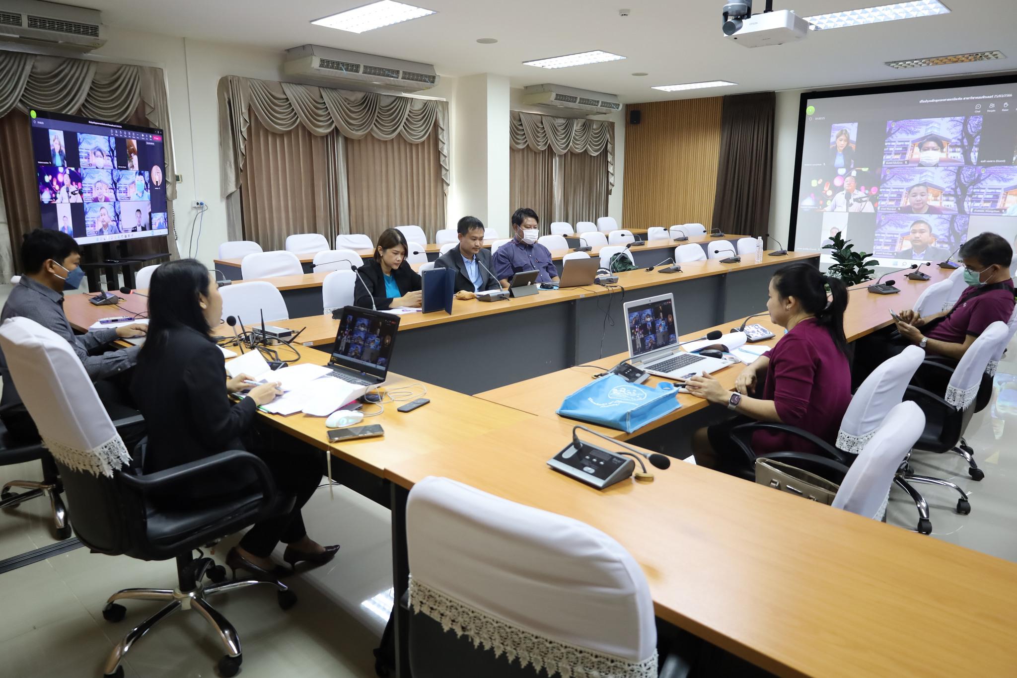 6. วันที่ 25 มีนาคม พ.ศ.2566 จัดกิจกรรมการปรับปรุงหลักสูตรครุศาสตรบัณฑิต (4ปี) ฉบับปรับปรุง พ.ศ.2567 สาขาคอมพิวเตอร์ #ขอขอบคุณผู้ทรงคุณวุฒิ คณะกรรมการ ผู้ใช้บัณฑิต ศิษย์เก่า และผู้บริหารคณะครุศาสตร์