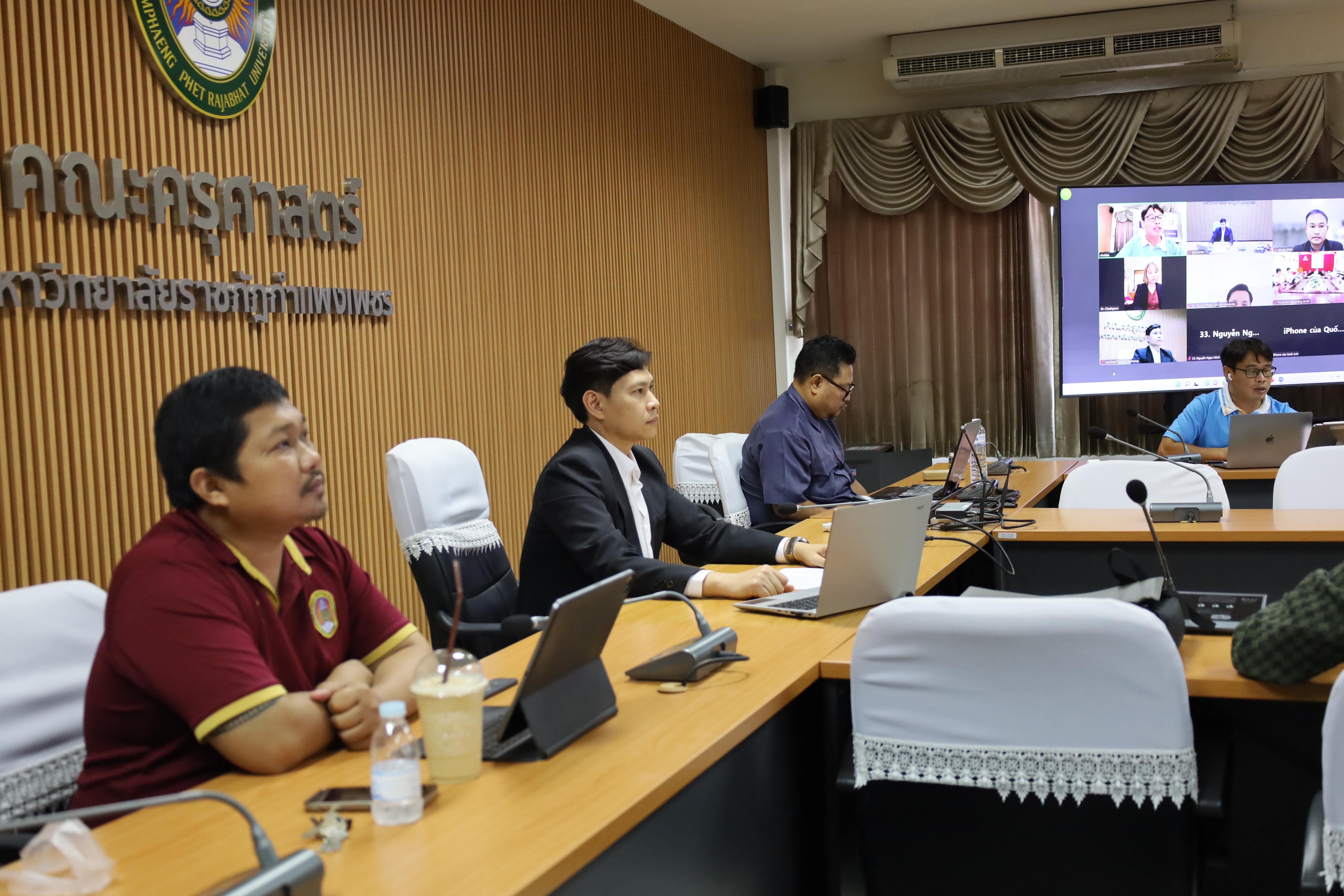 29. เวียดนามเข้ารับการเเลกเปลี่ยน
