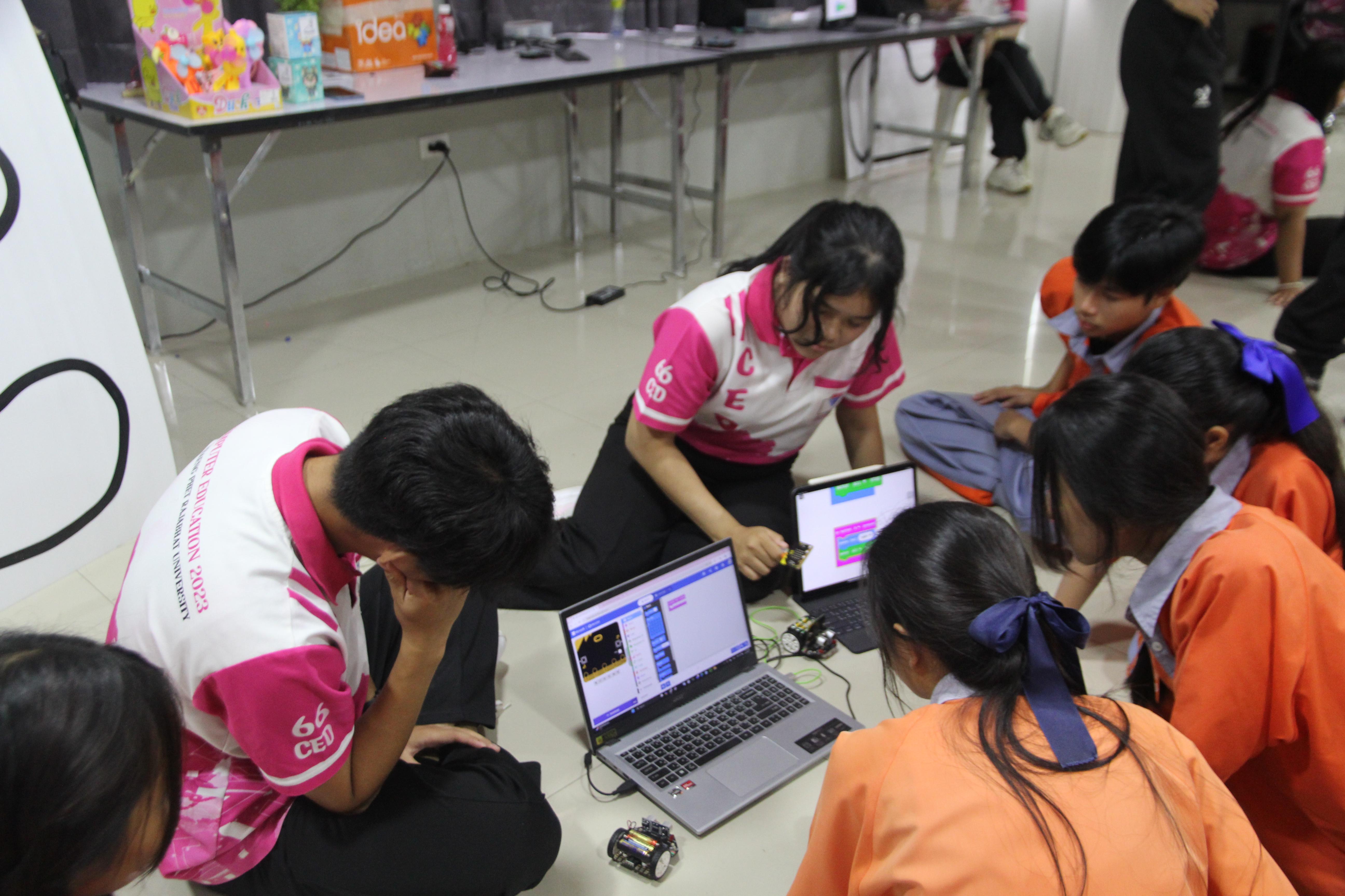 251. โปรแกรมวิชาคอมพิวเตอร์ ร่วมจัดค่ายวิชาการ 8 กลุ่มสาระการเรียนรู้ประจำปีการศึกษา 2568