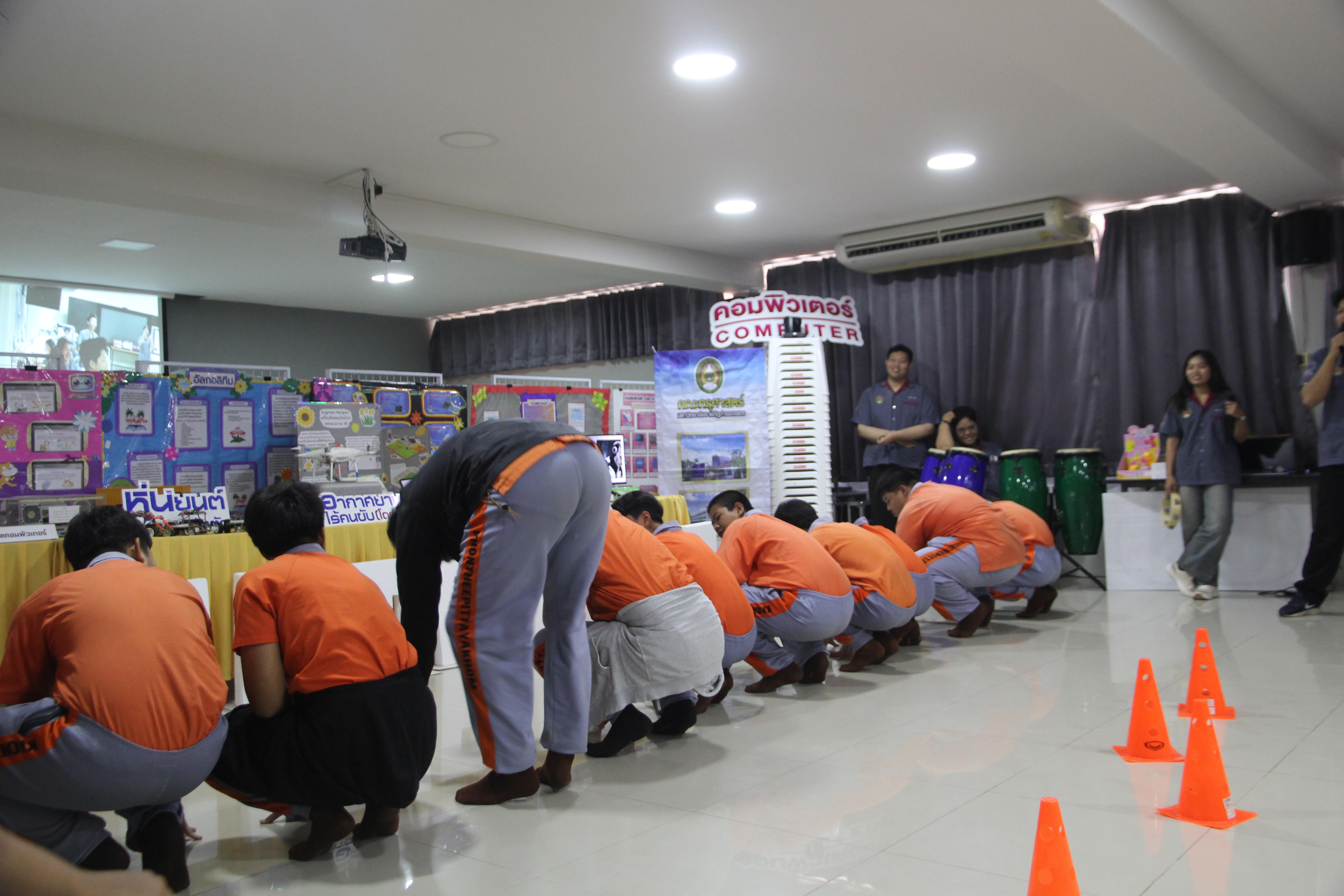 305. โปรแกรมวิชาคอมพิวเตอร์ ร่วมจัดค่ายวิชาการ 8 กลุ่มสาระการเรียนรู้ประจำปีการศึกษา 2568