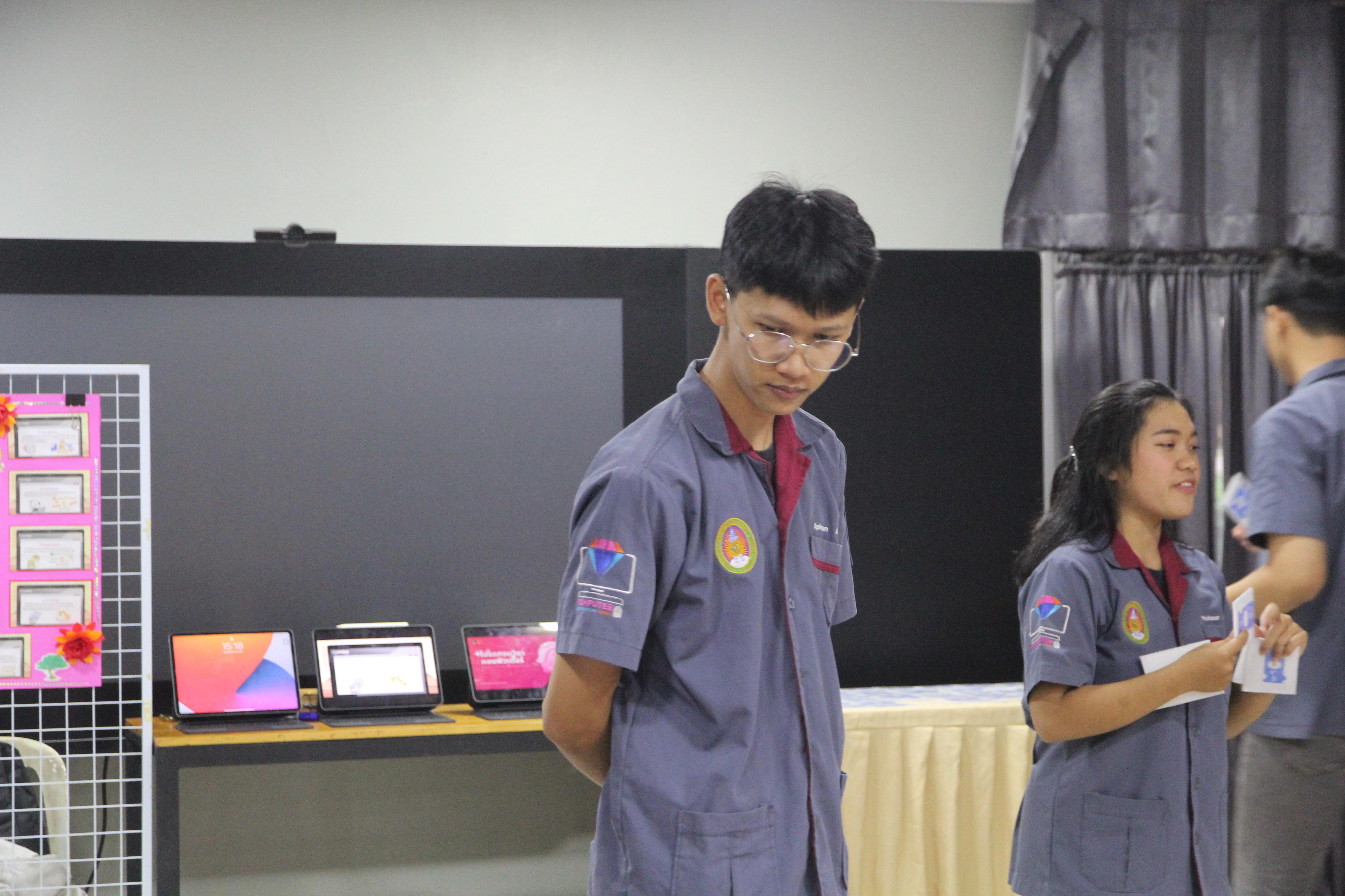 319. โปรแกรมวิชาคอมพิวเตอร์ ร่วมจัดค่ายวิชาการ 8 กลุ่มสาระการเรียนรู้ประจำปีการศึกษา 2568