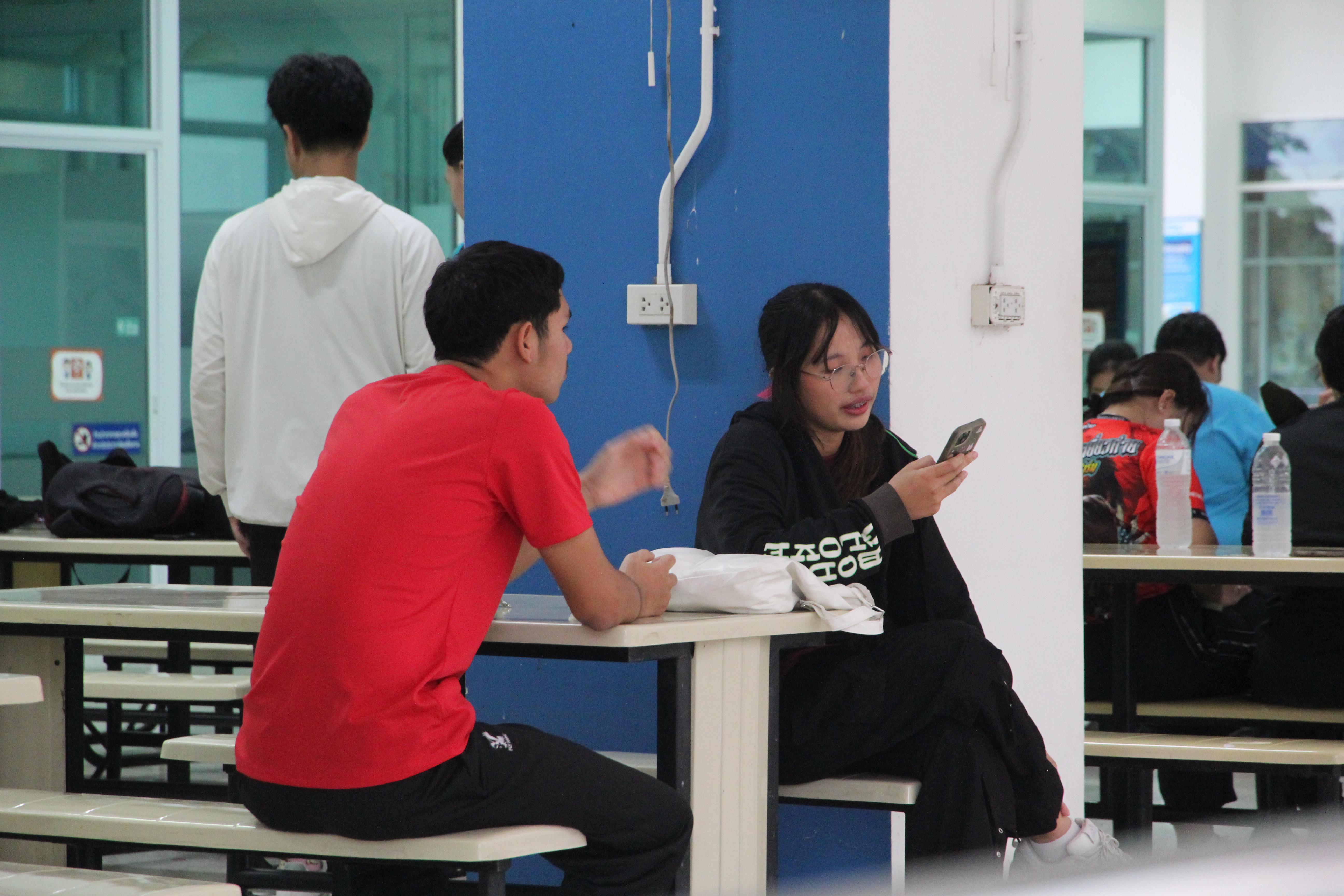 28. กิจกรรมผูกข้อมือ 68