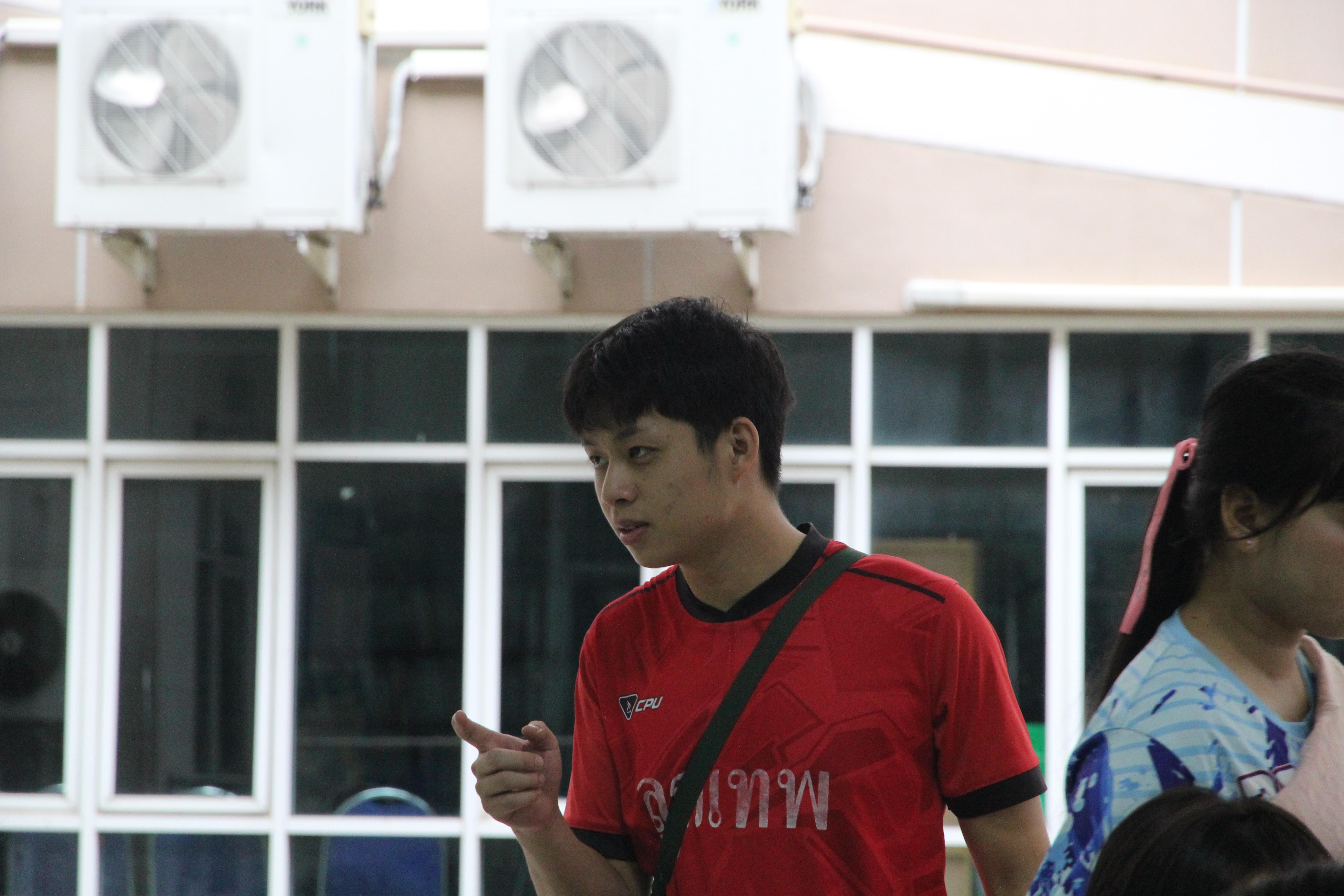32. กิจกรรมผูกข้อมือ 68