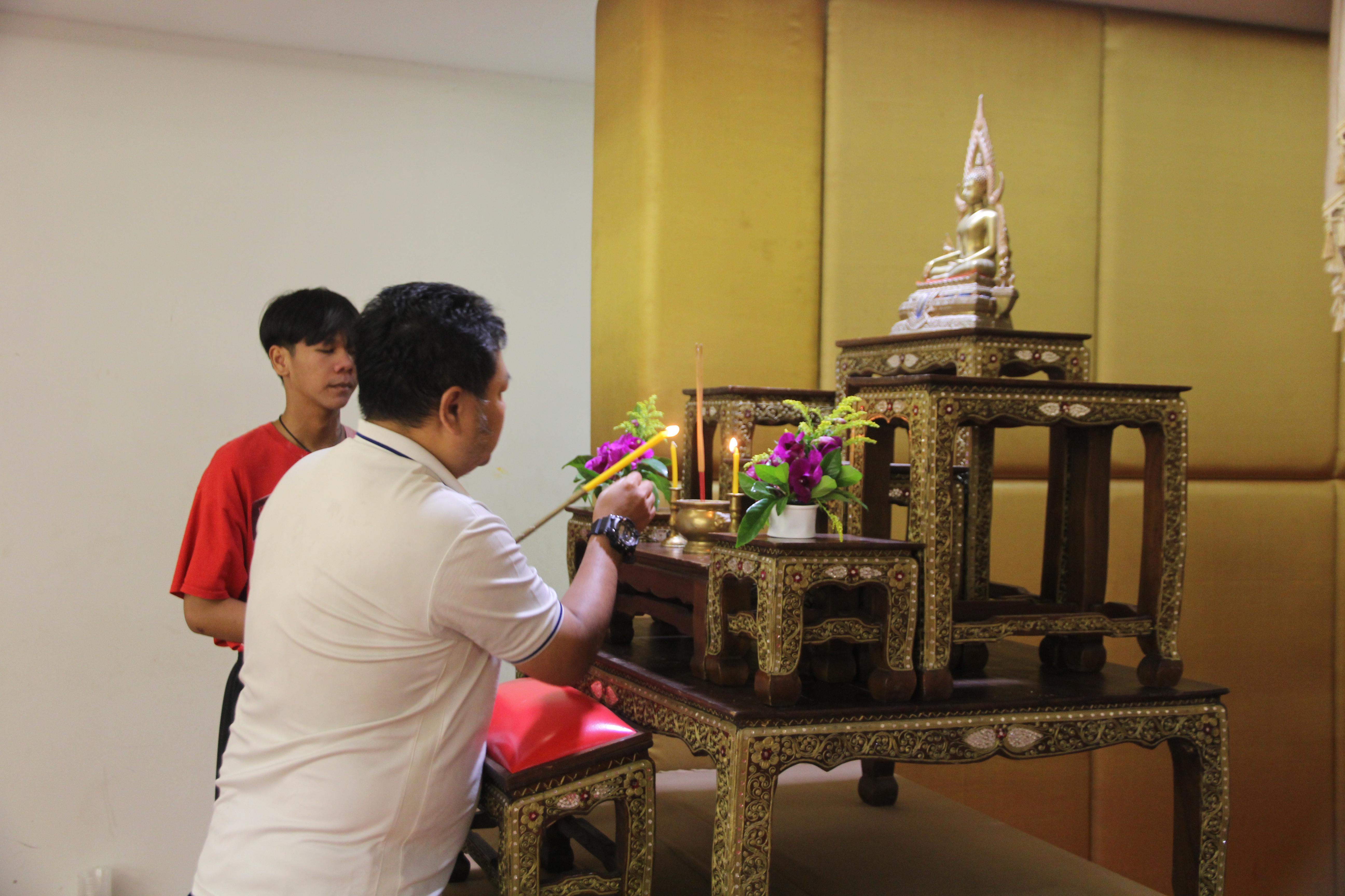 458. กิจกรรมผูกข้อมือ 68