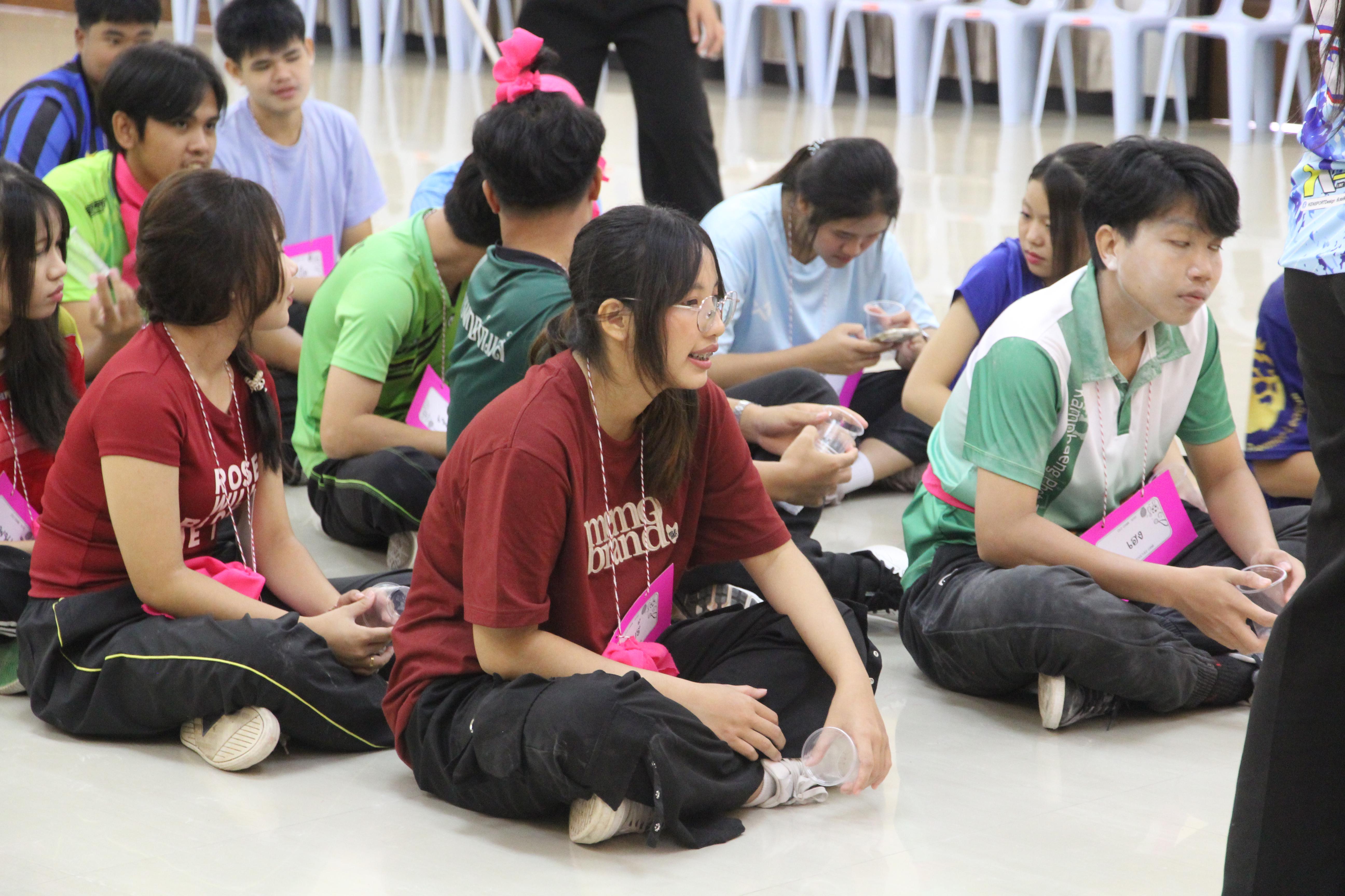 552. กิจกรรมผูกข้อมือ 68