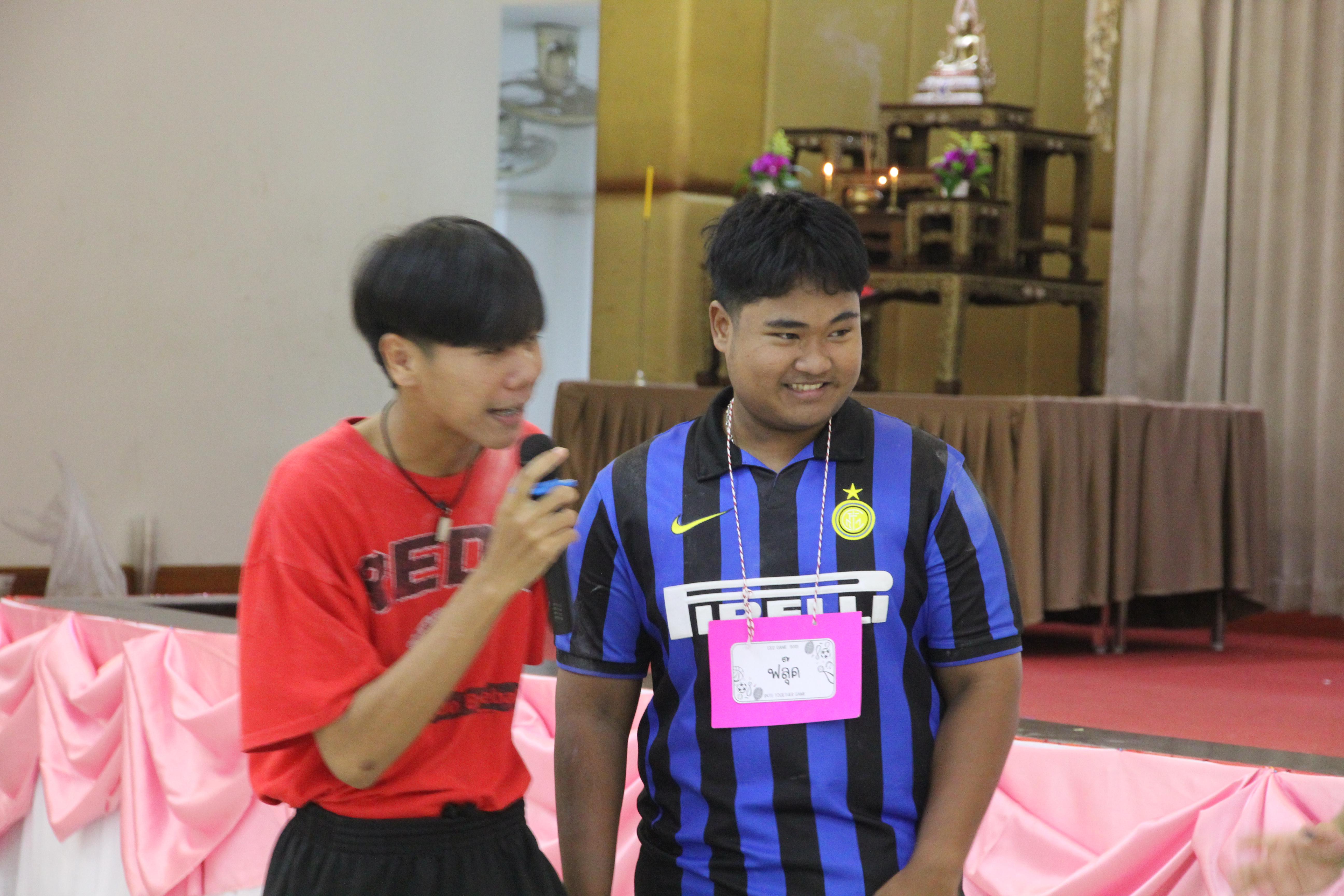 586. กิจกรรมผูกข้อมือ 68