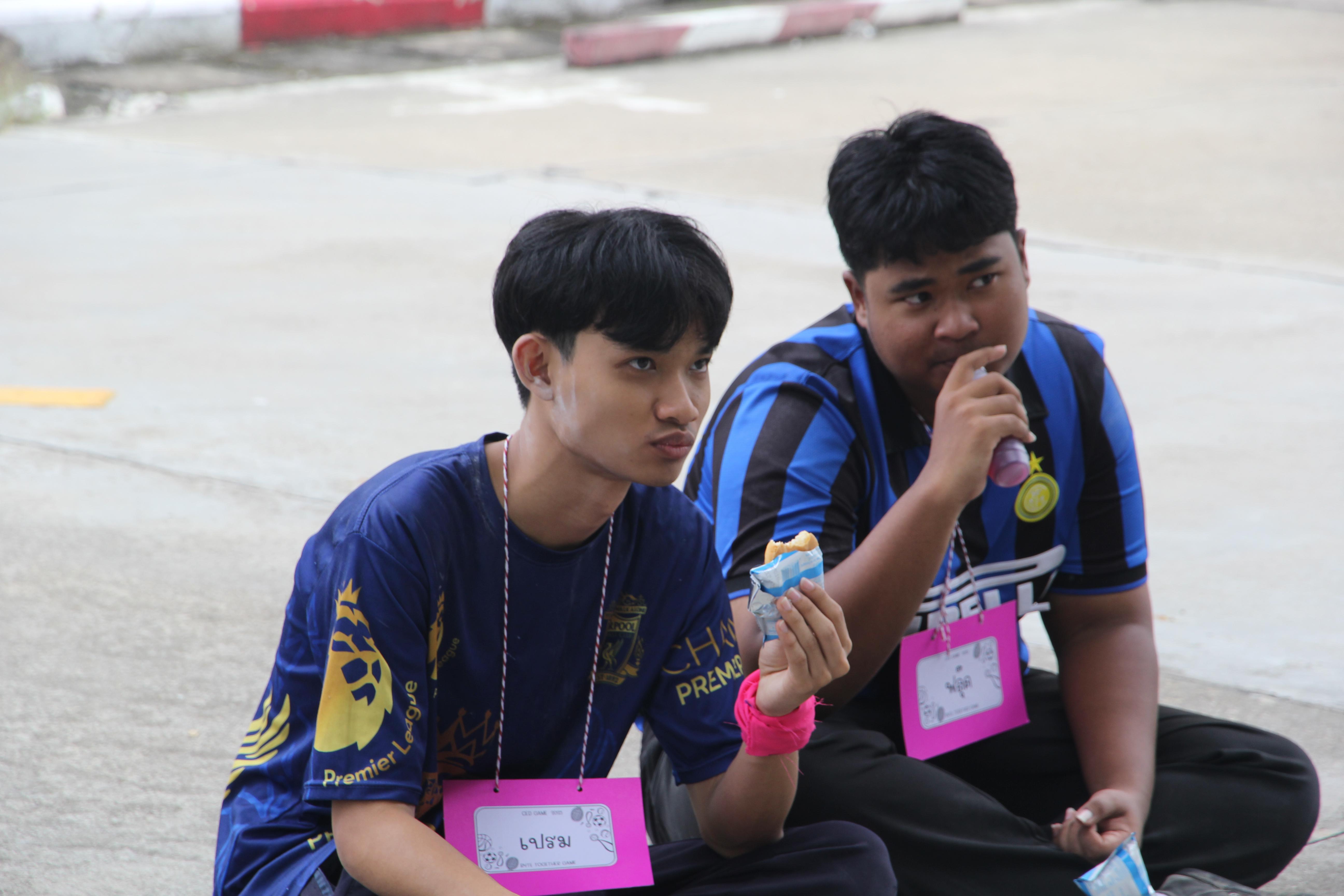724. กิจกรรมผูกข้อมือ 68