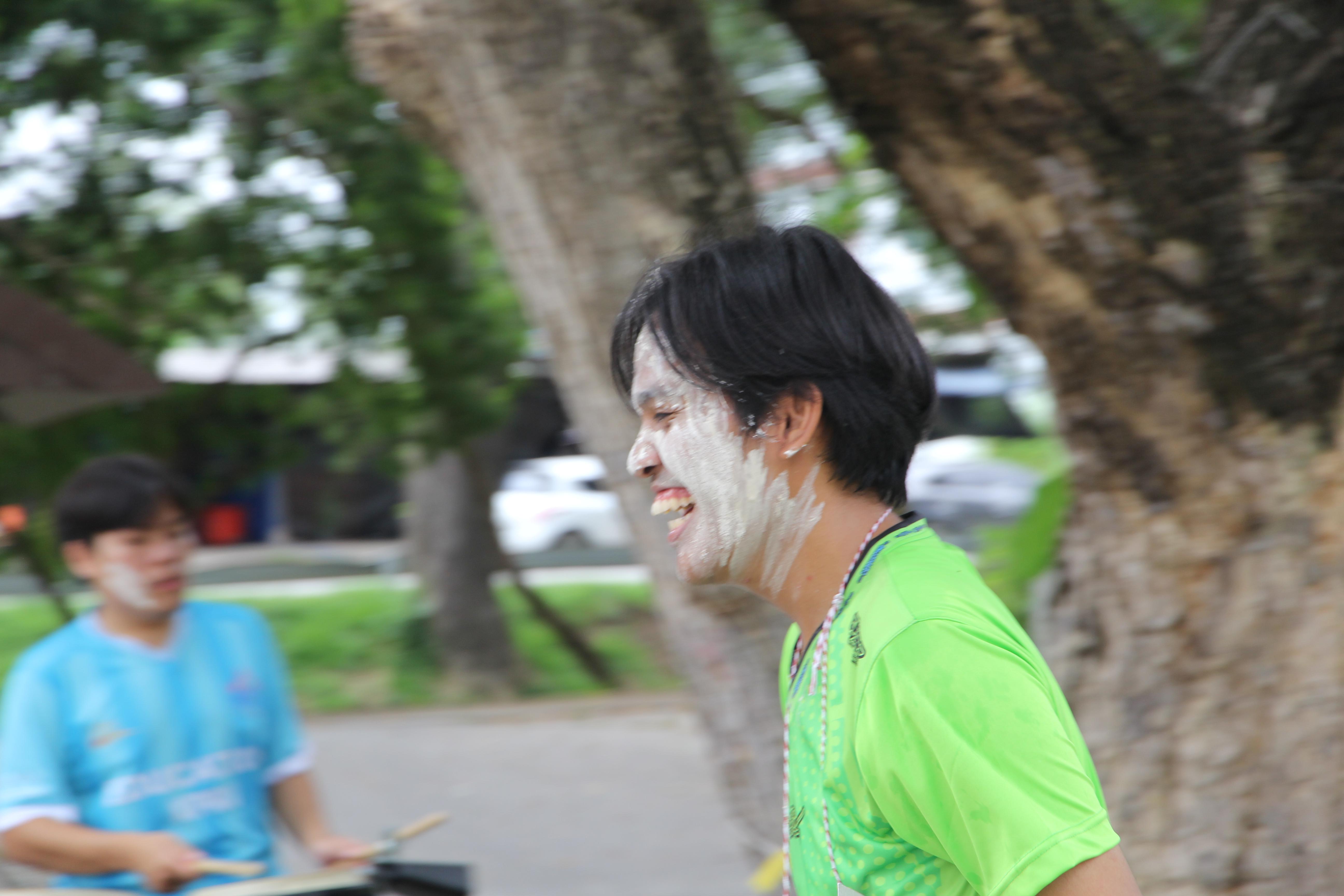 874. กิจกรรมผูกข้อมือ 68