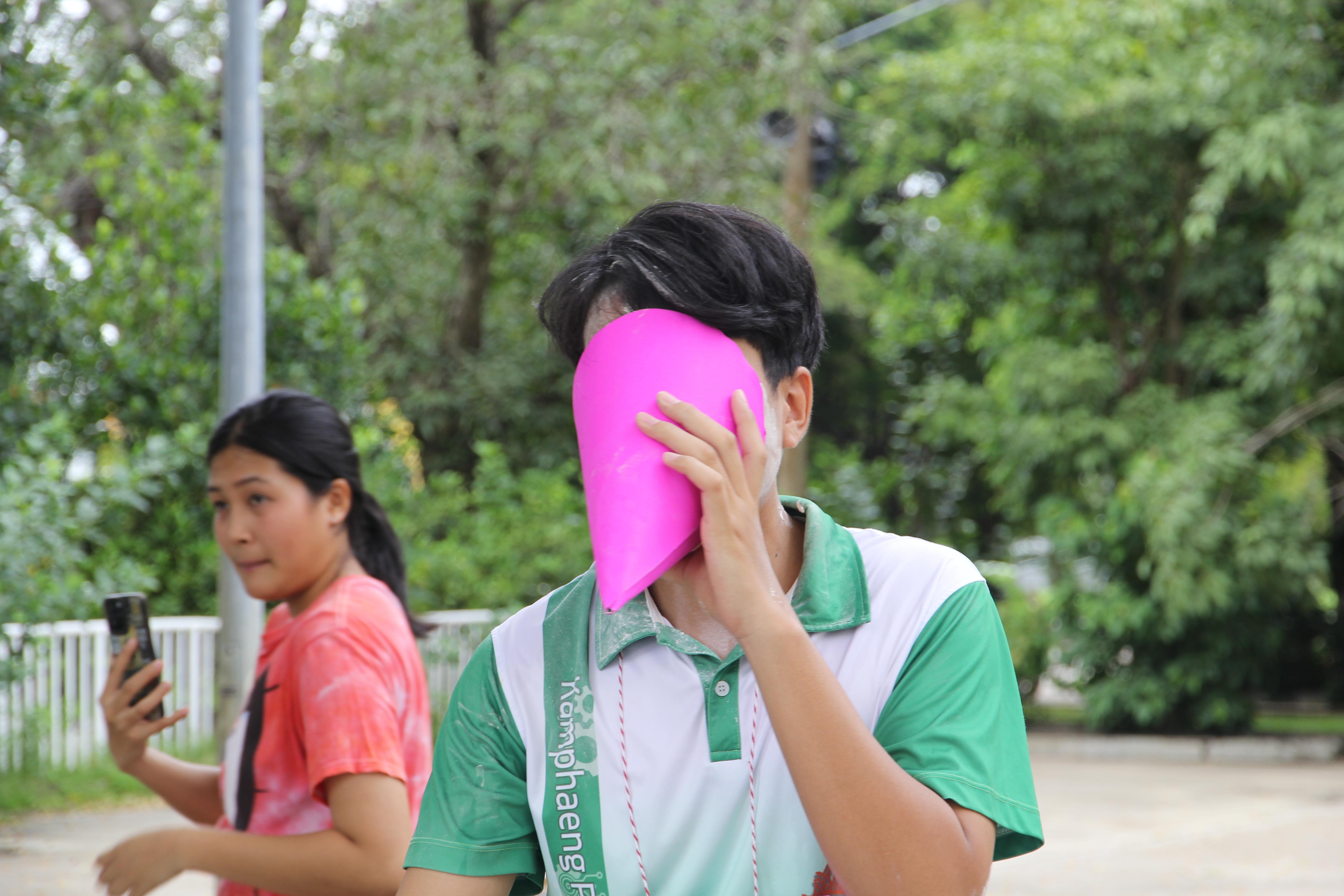 877. กิจกรรมผูกข้อมือ 68