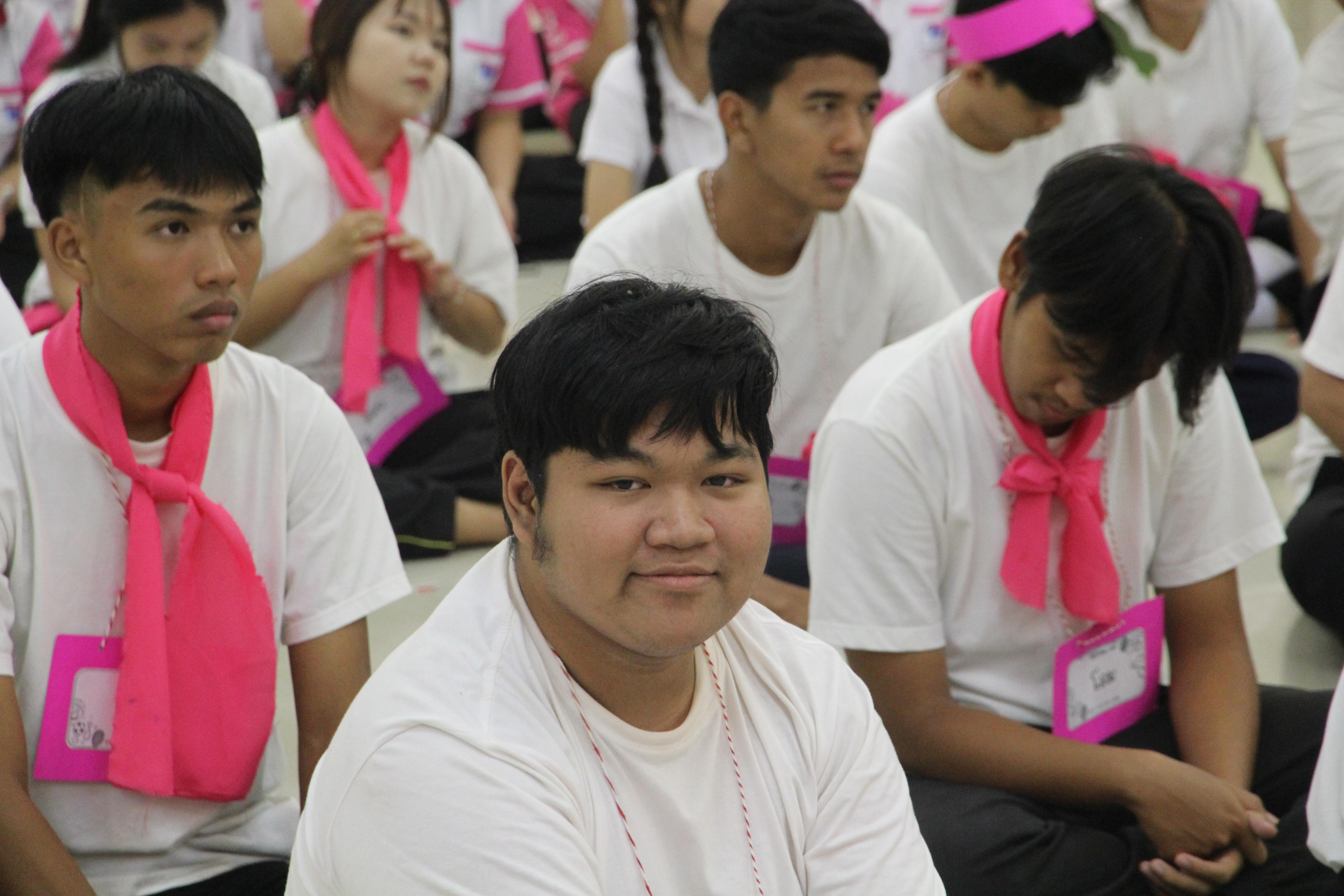 1009. กิจกรรมผูกข้อมือ 68