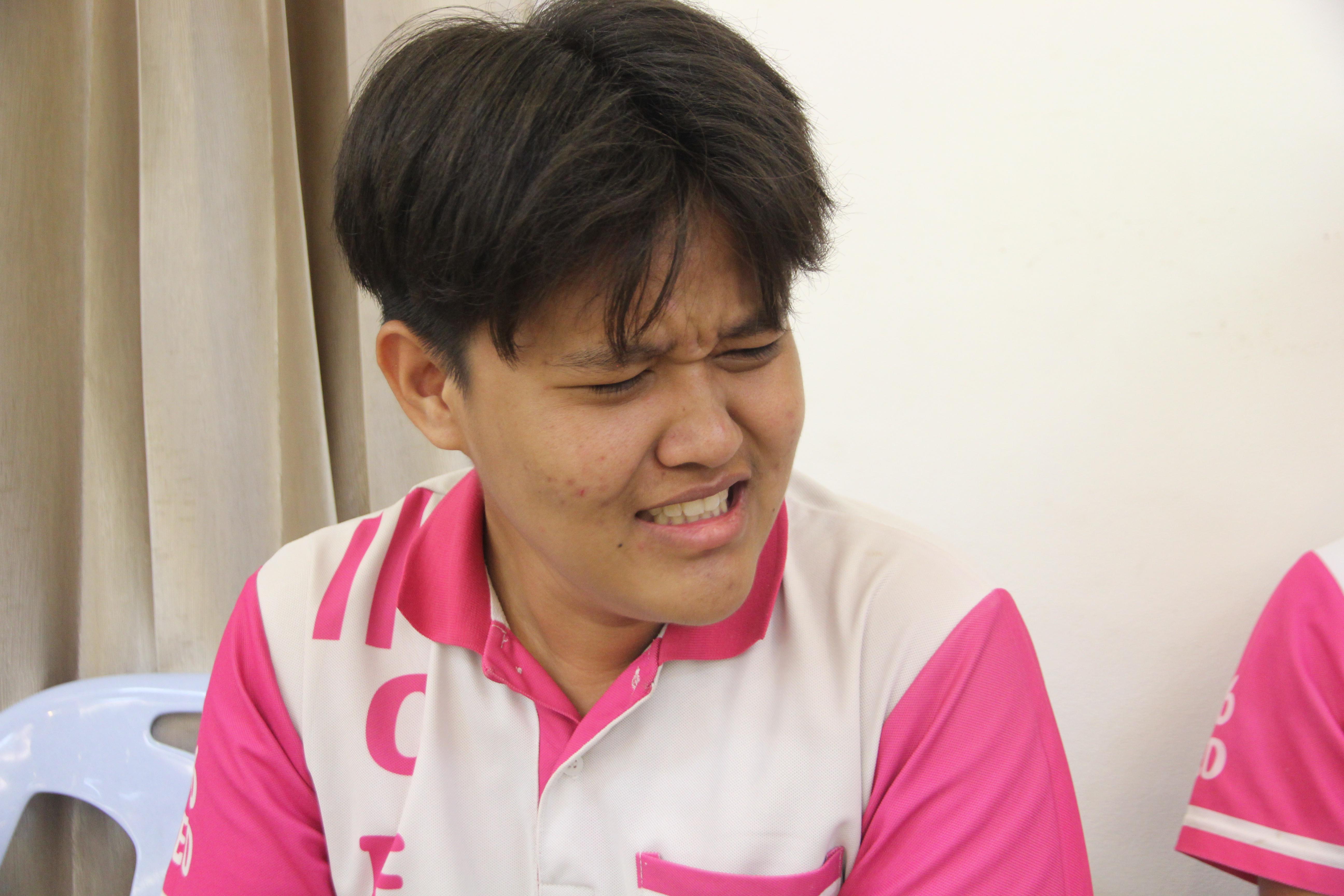 1142. กิจกรรมผูกข้อมือ 68