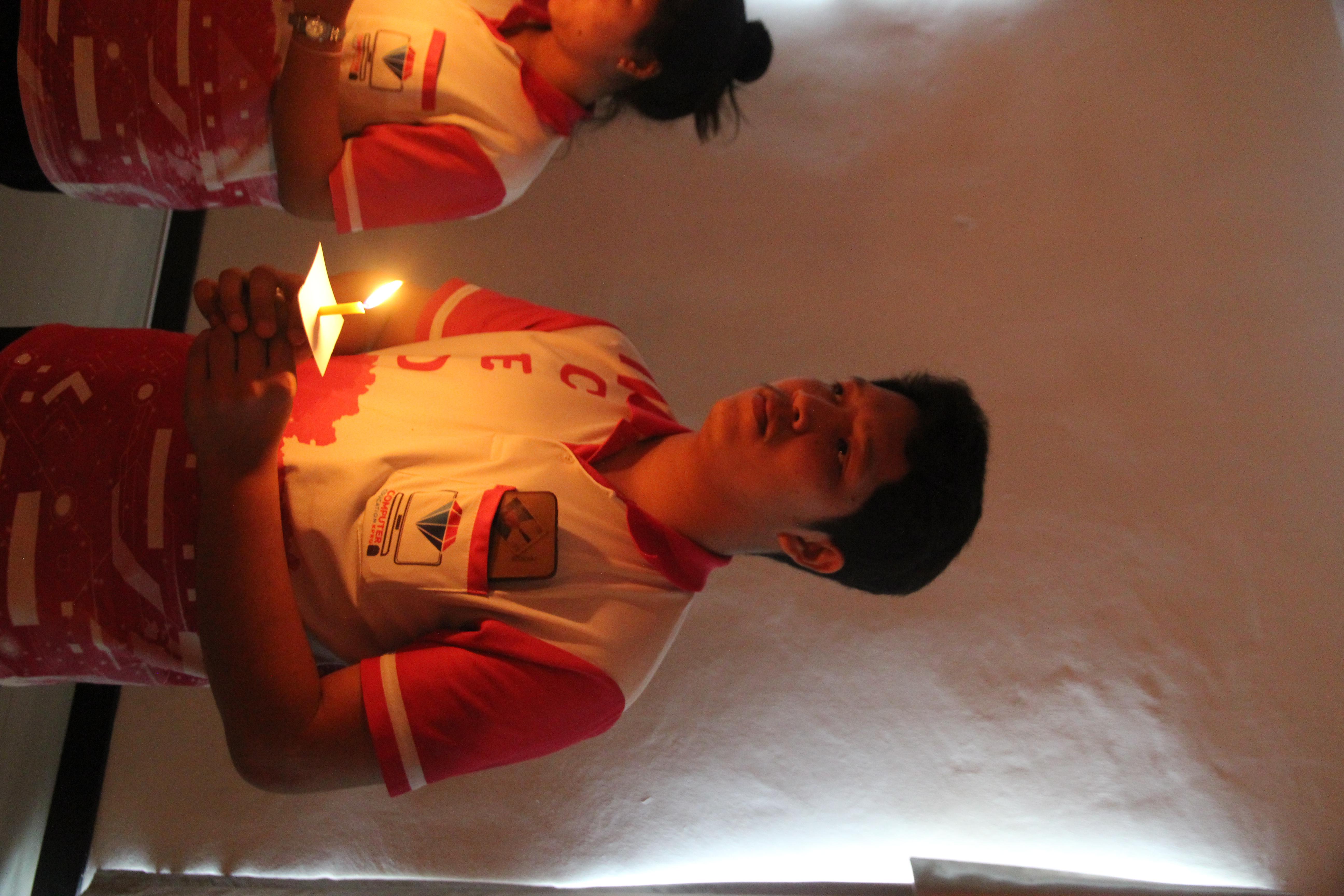 1312. กิจกรรมผูกข้อมือ 68