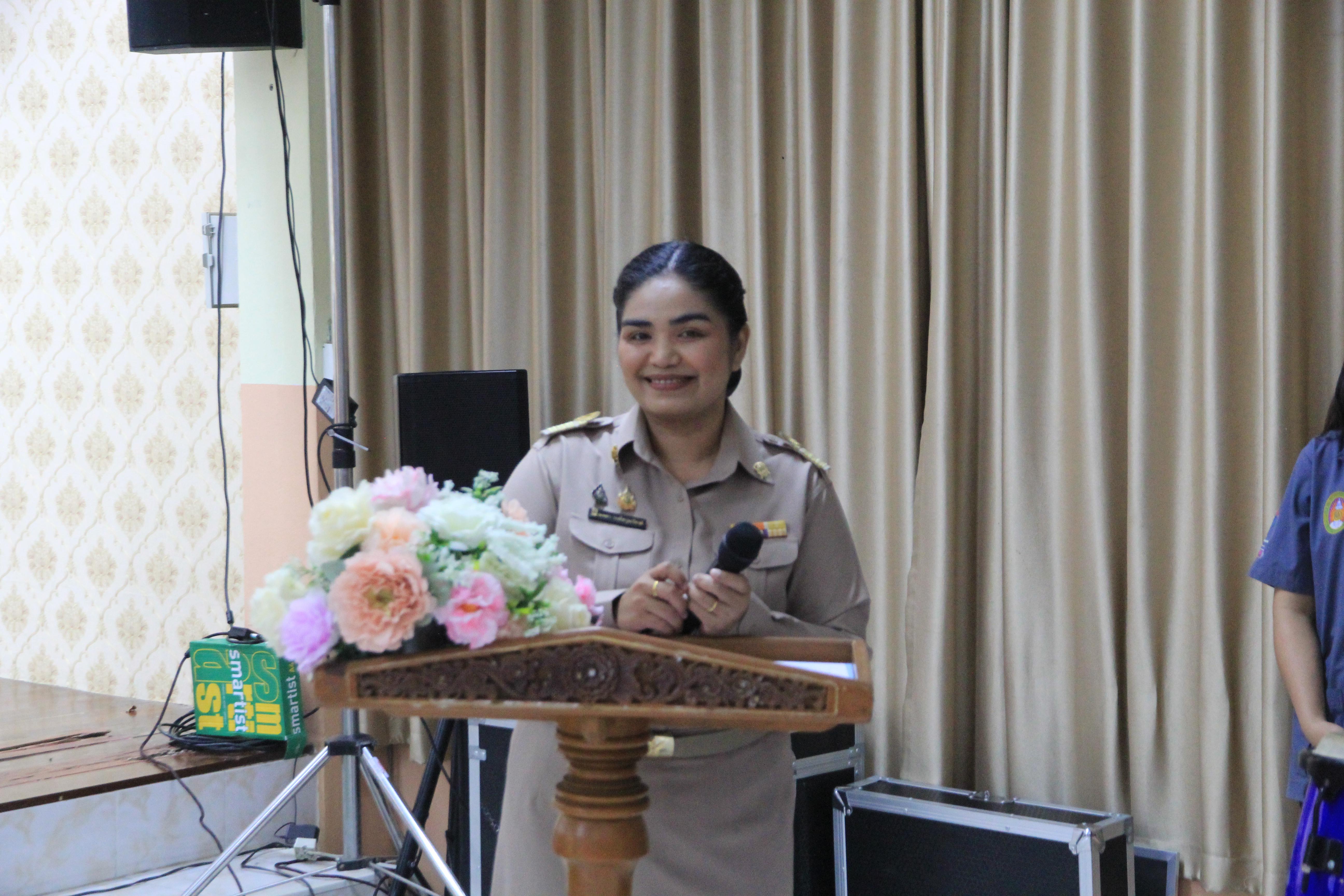 25. โปรแกรมวิชาคอมพิวเตอร์ ร่วมจัดค่ายวิชาการ ให้กับนักเรียนมัธยมศึกษาปีที่ 1-6 ณ โรงเรียนนครไตรตรึงษ์