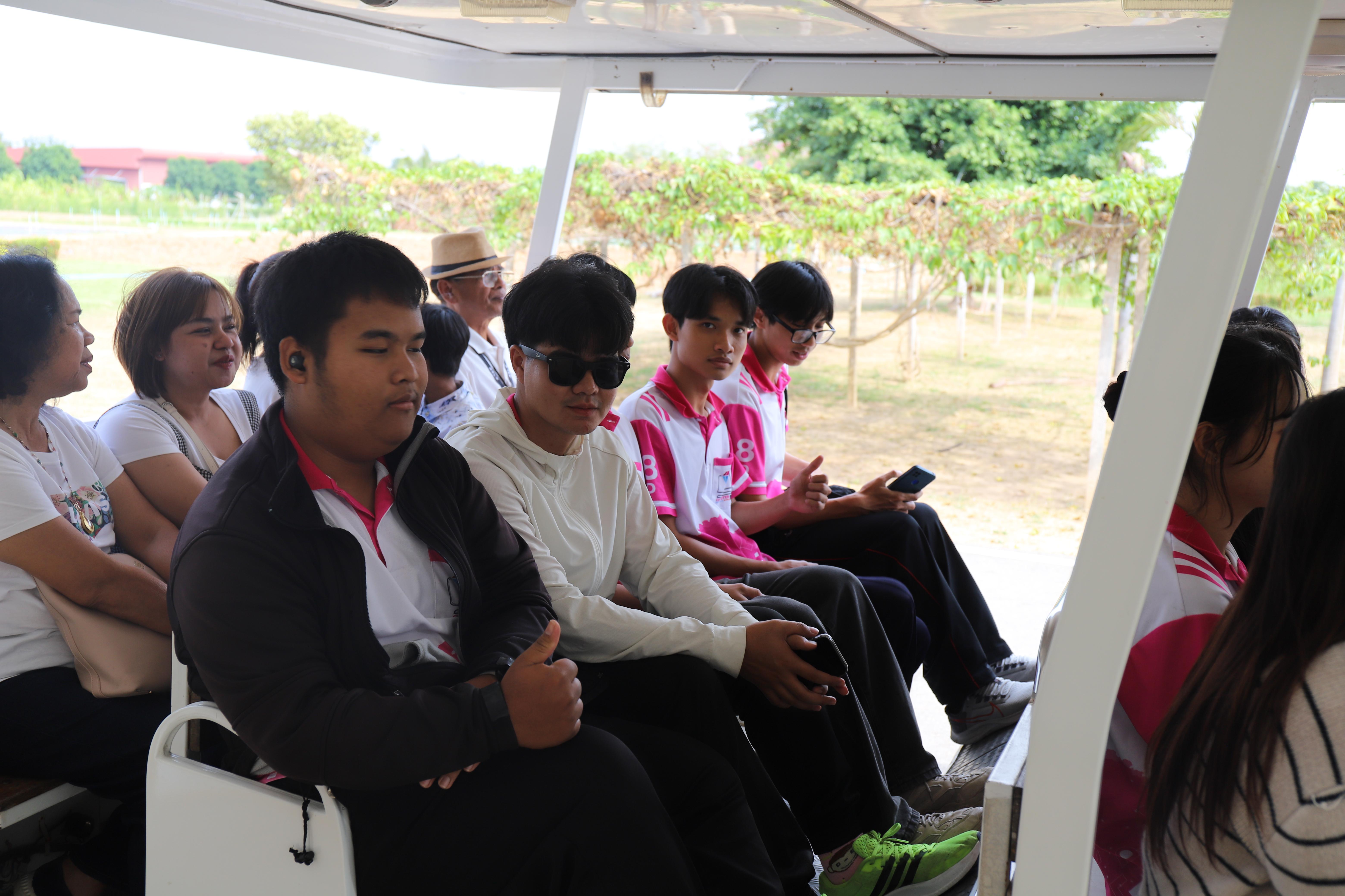 305. ศึกษาดูงาน 2026