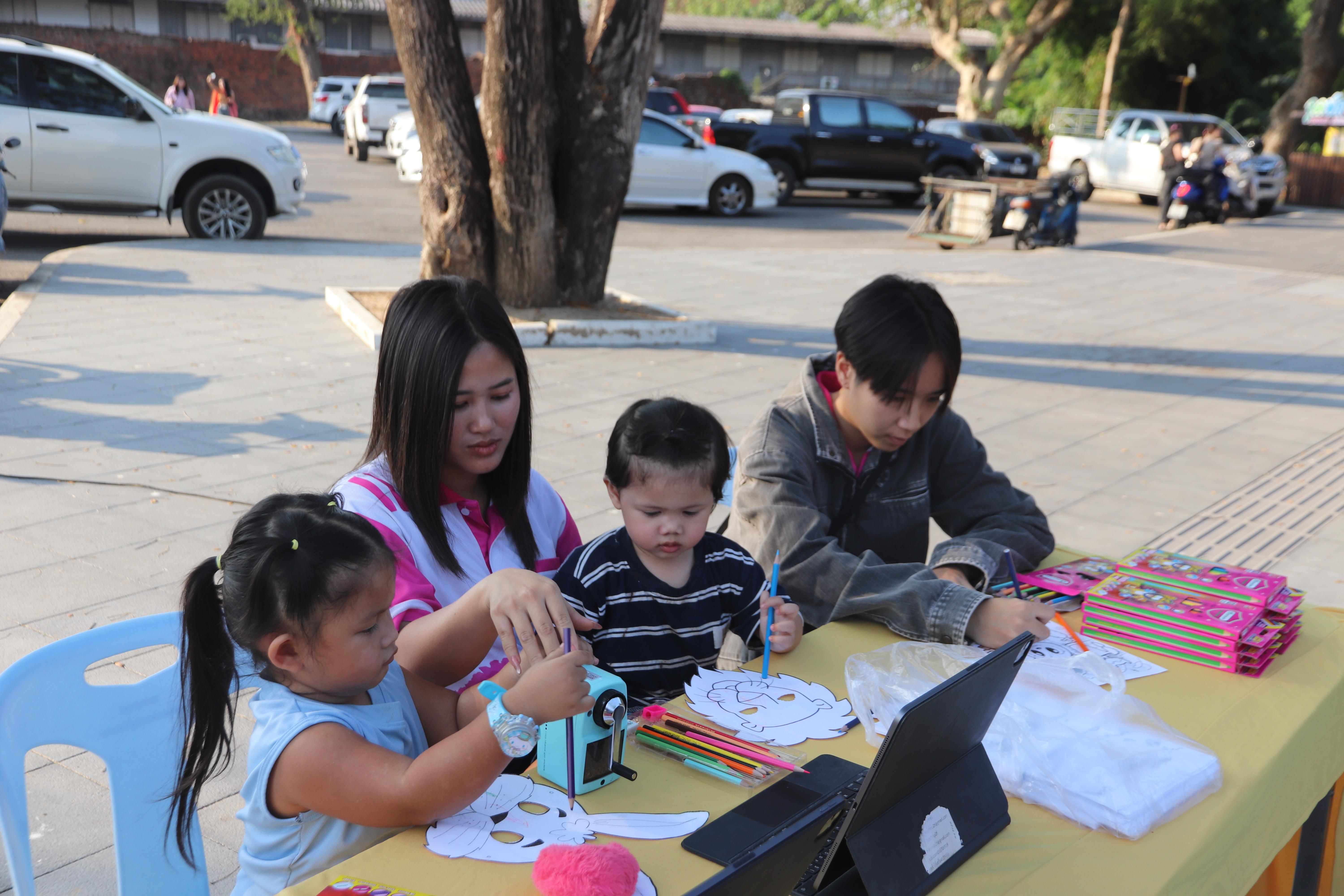 9. งานศิลปในสวนครั้งที่23