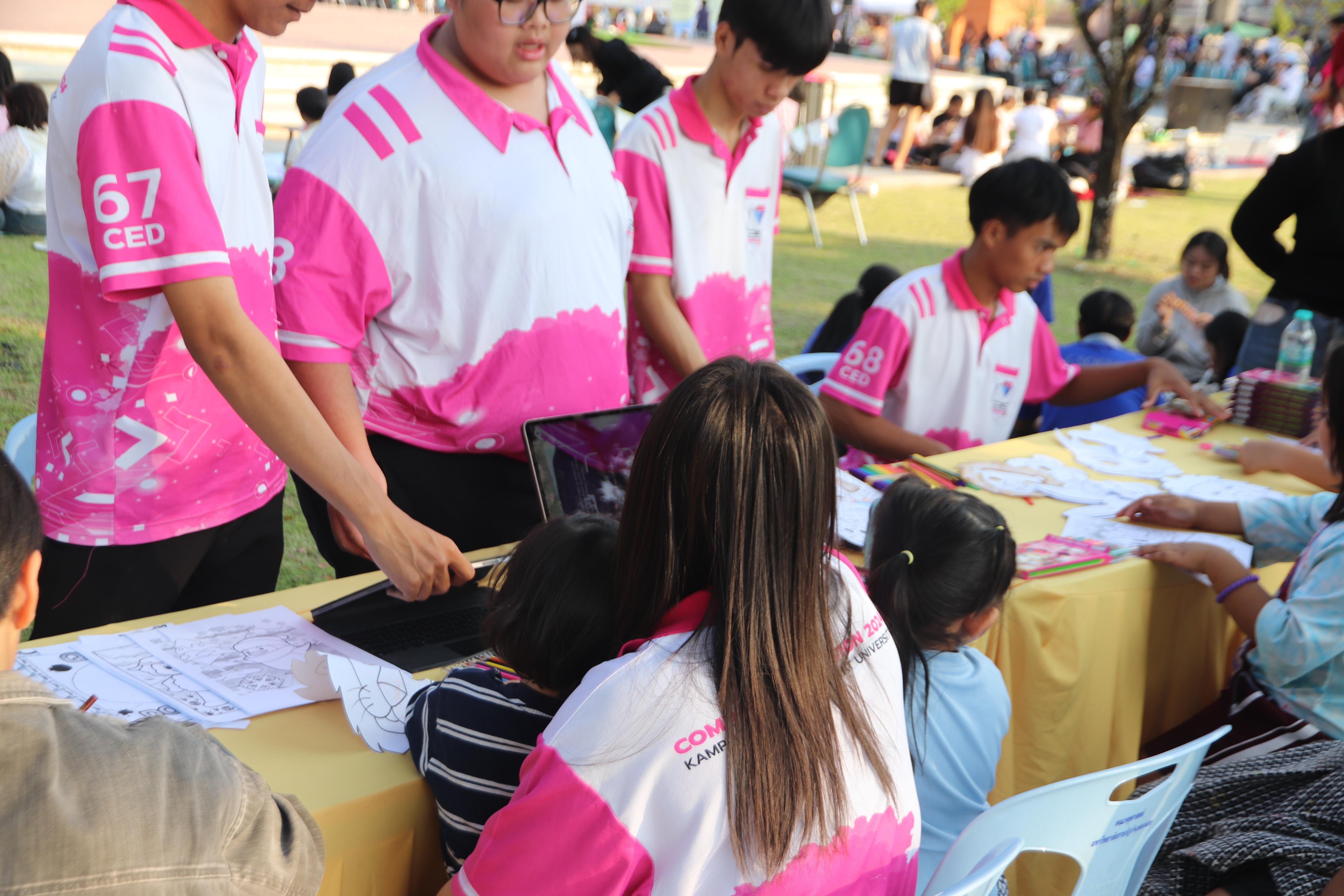 11. งานศิลปในสวนครั้งที่23