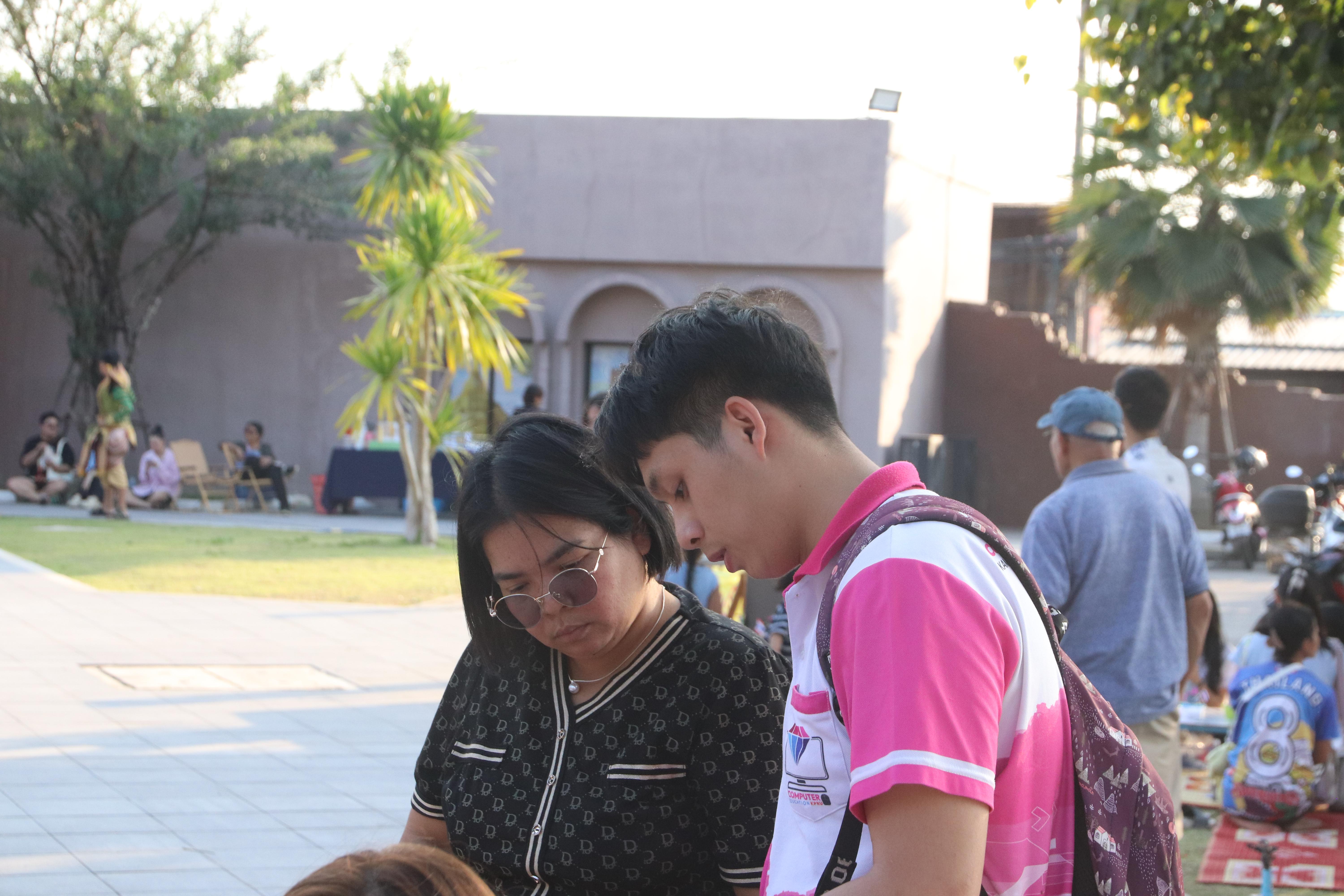 30. งานศิลปในสวนครั้งที่23