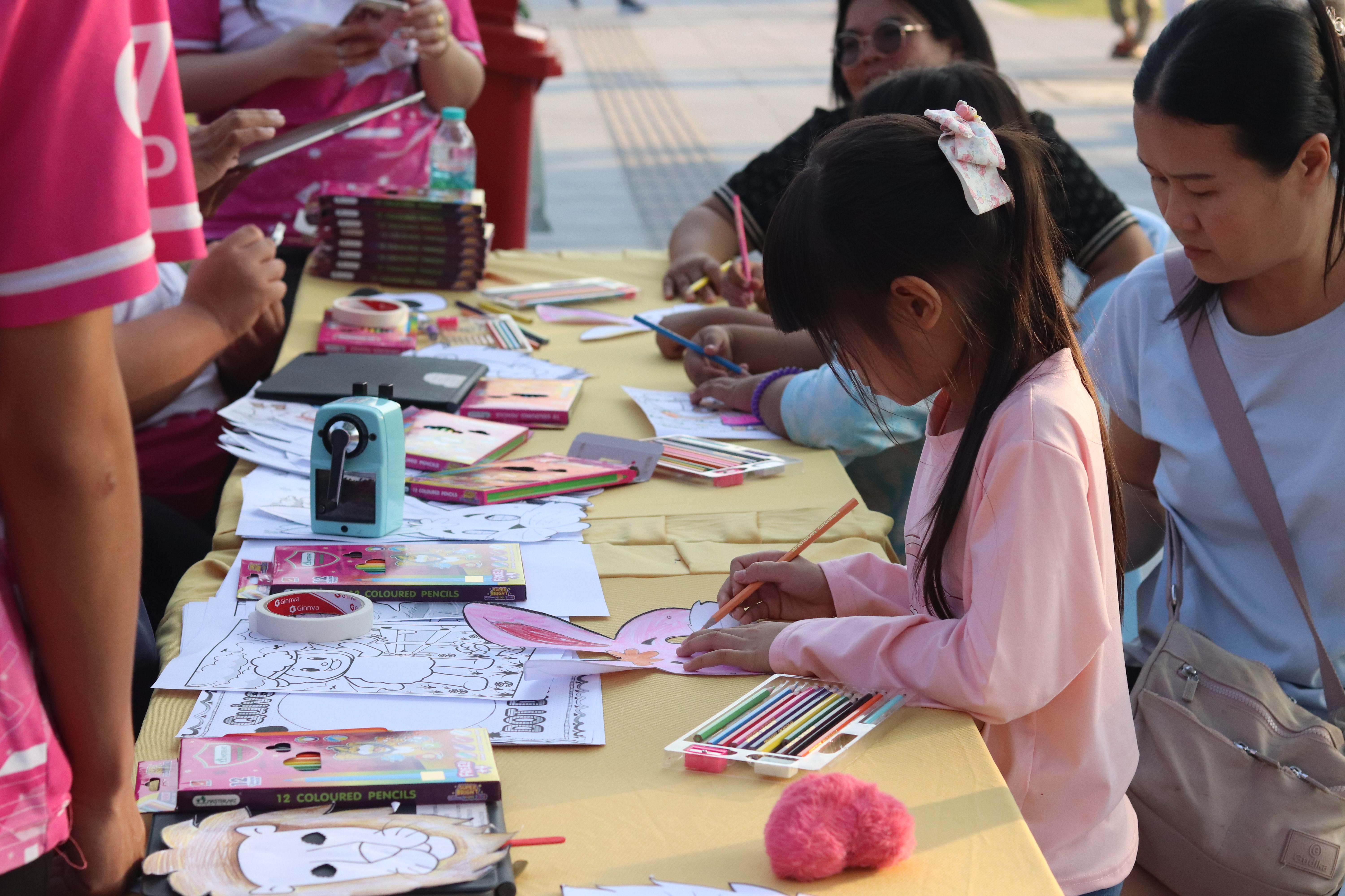 46. งานศิลปในสวนครั้งที่23