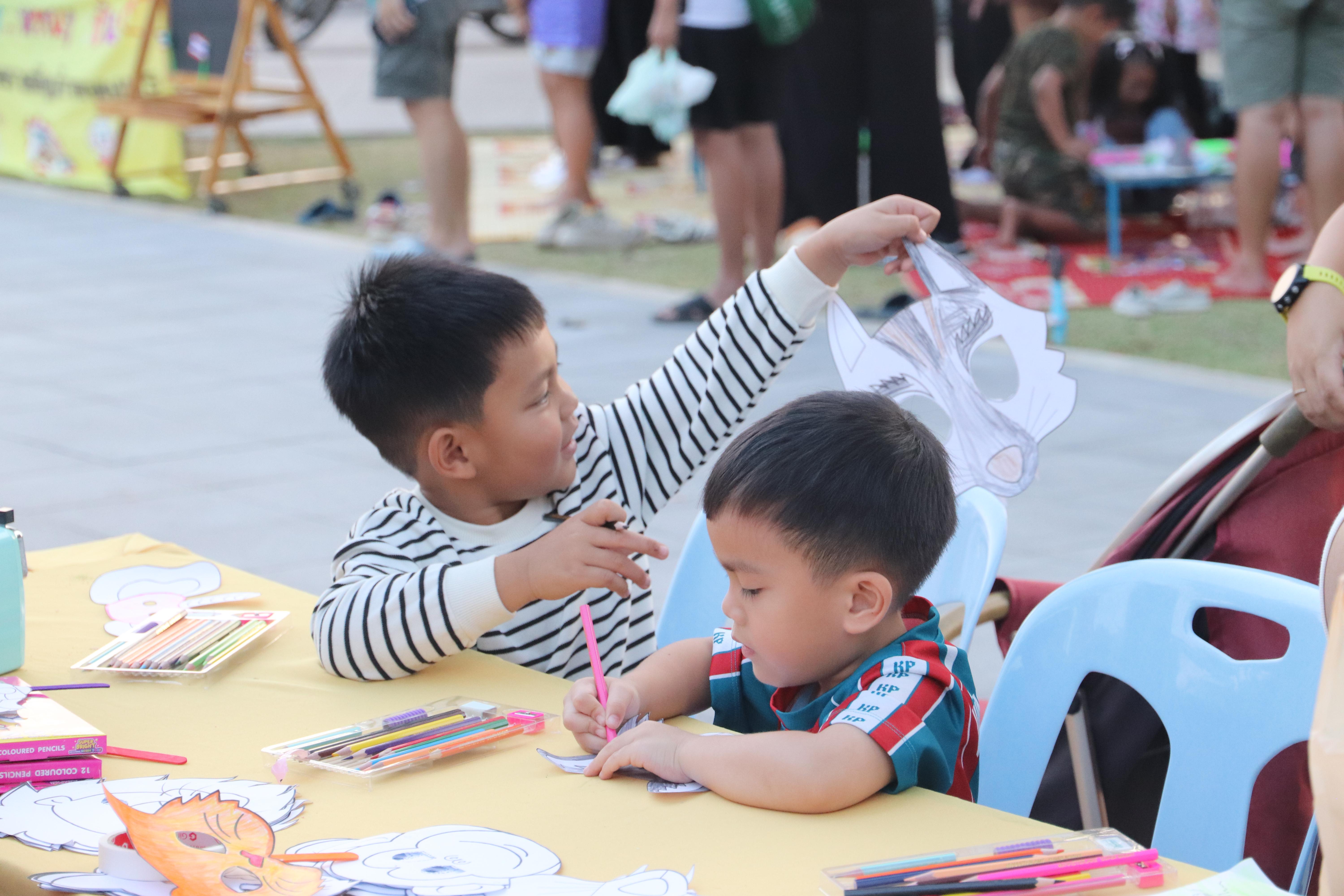 68. งานศิลปในสวนครั้งที่23