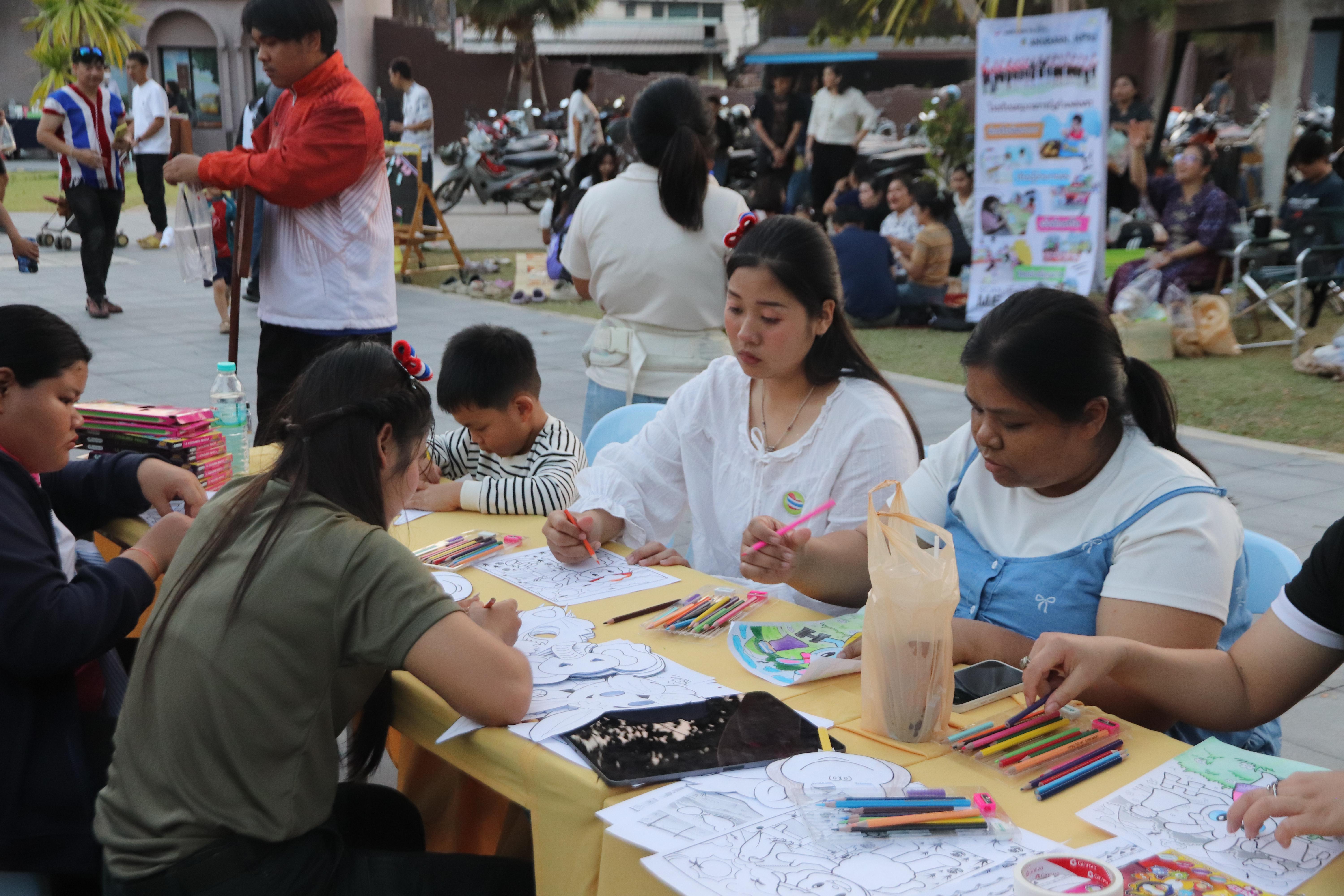 72. งานศิลปในสวนครั้งที่23