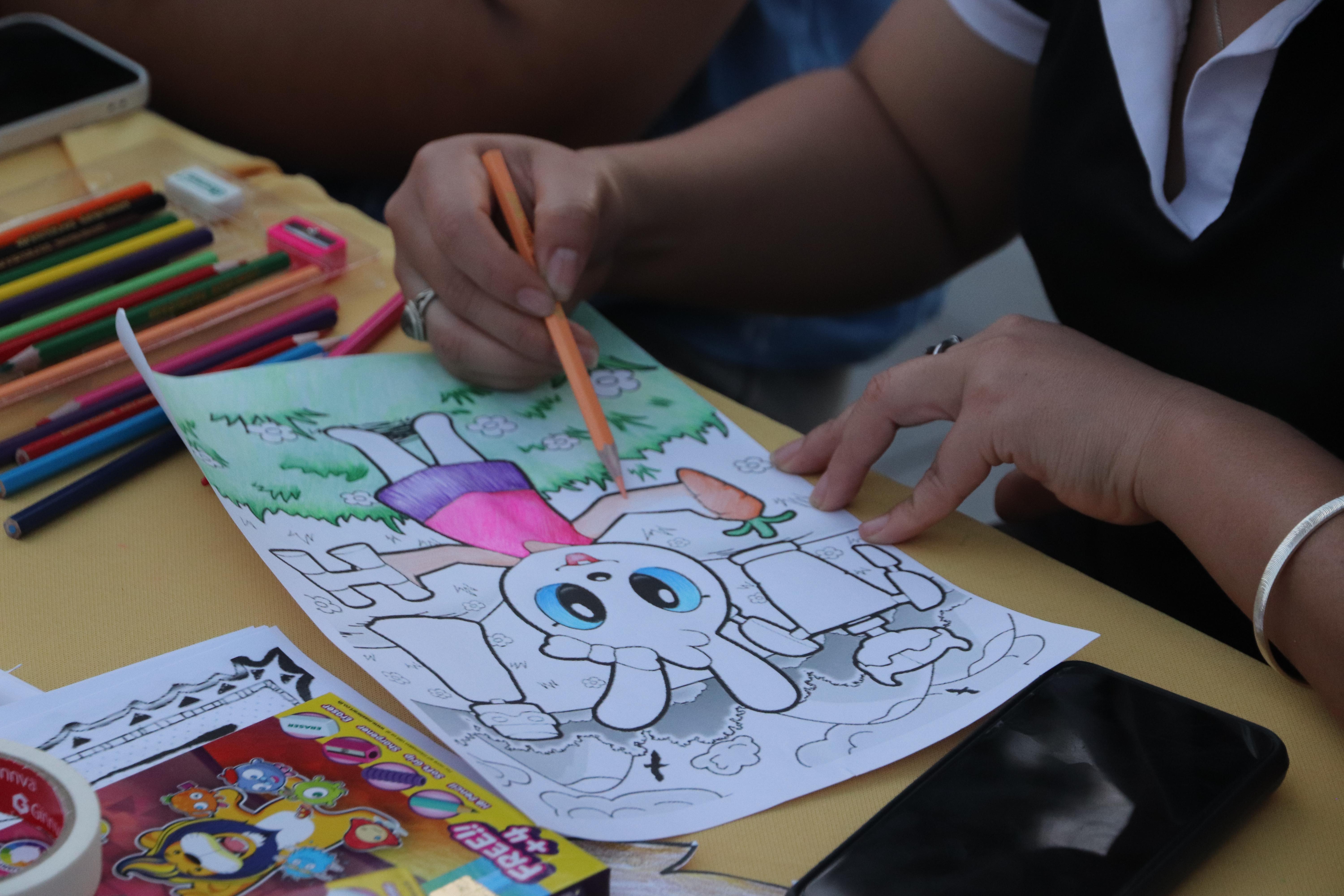 73. งานศิลปในสวนครั้งที่23