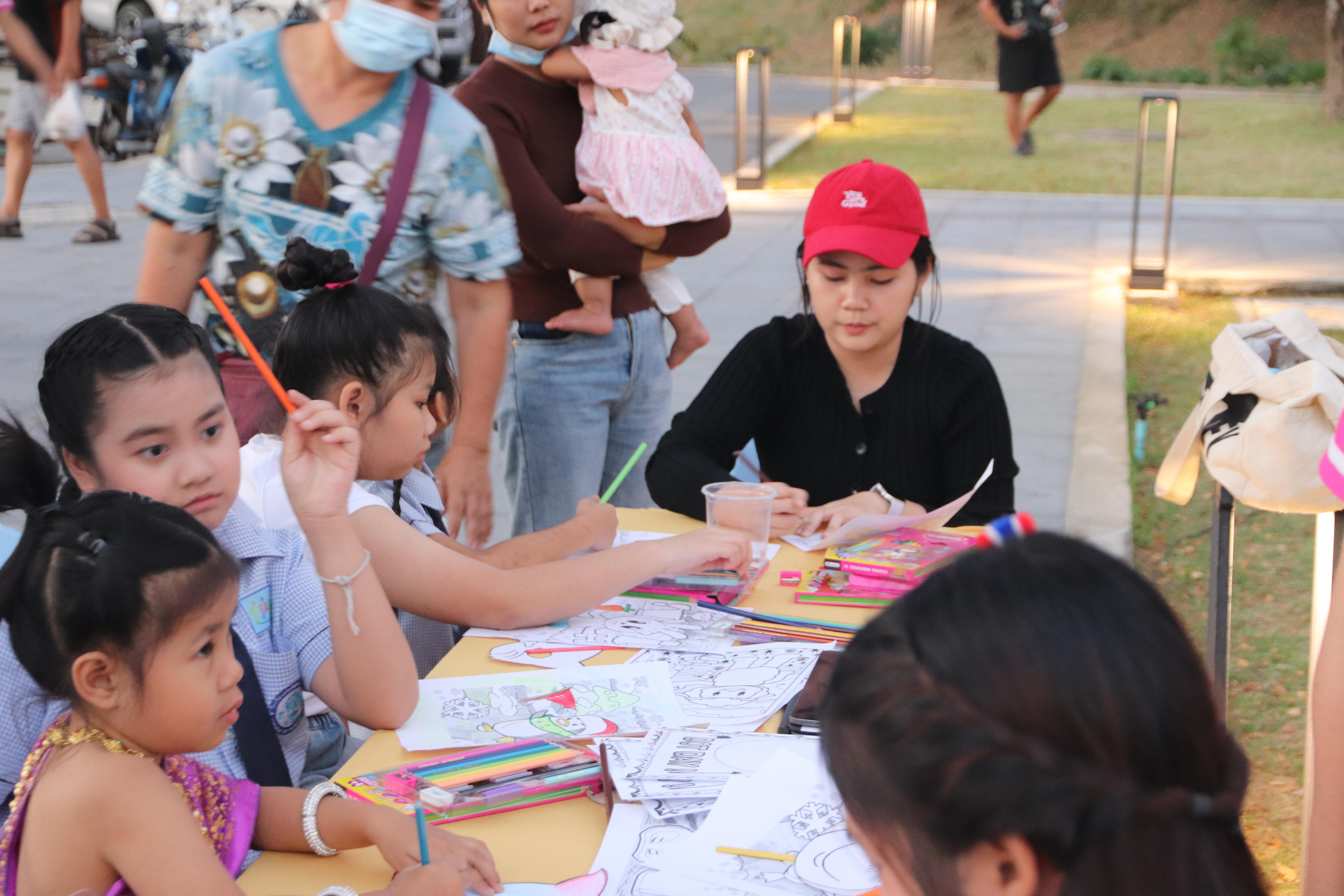 84. งานศิลปในสวนครั้งที่23