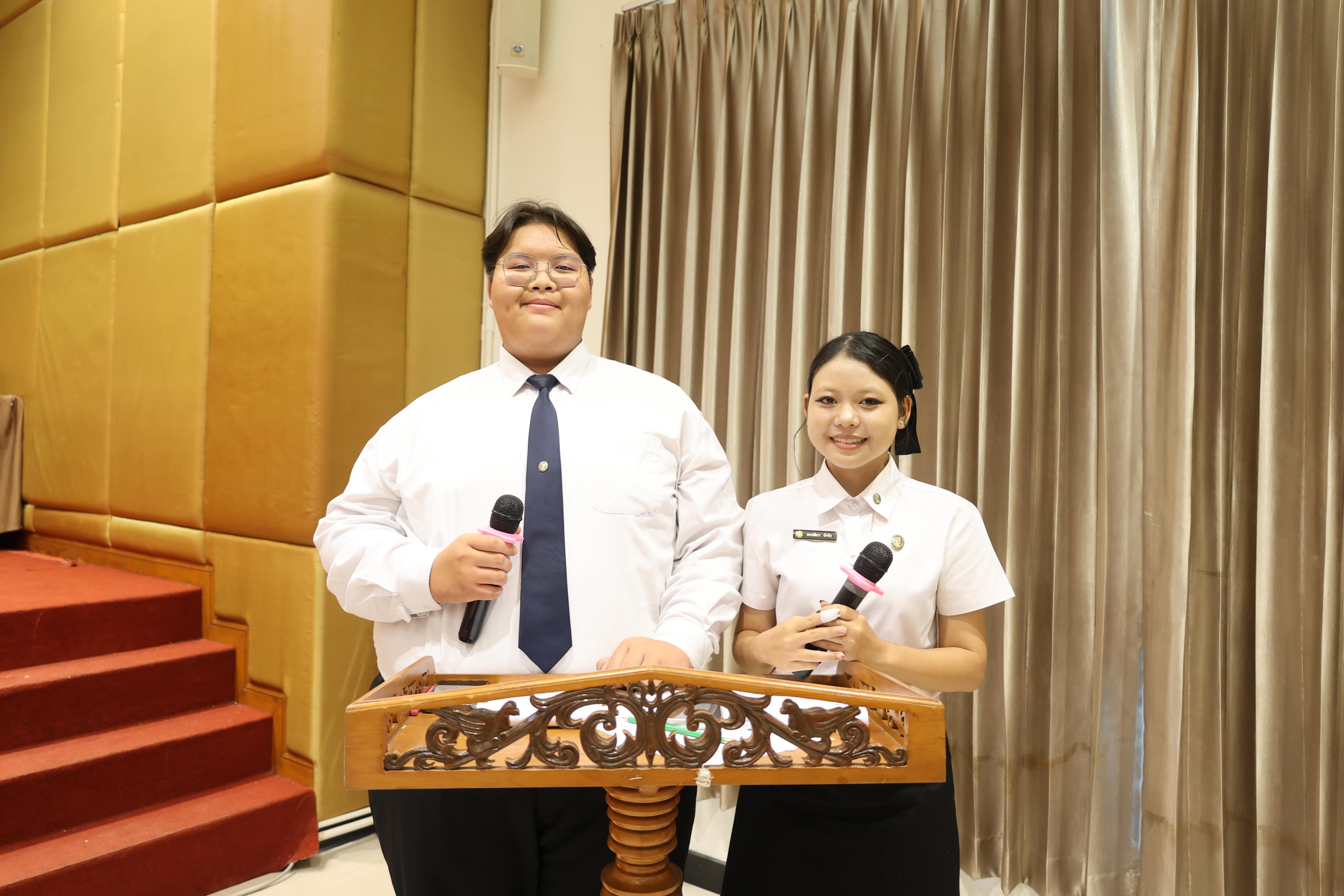 11. ไหว้ครูโปรแกรมวิชาคอมพิวตอร์และพิธีมอบโบว์ให้กับนักศึกษาใหม่ประจำปี 2569