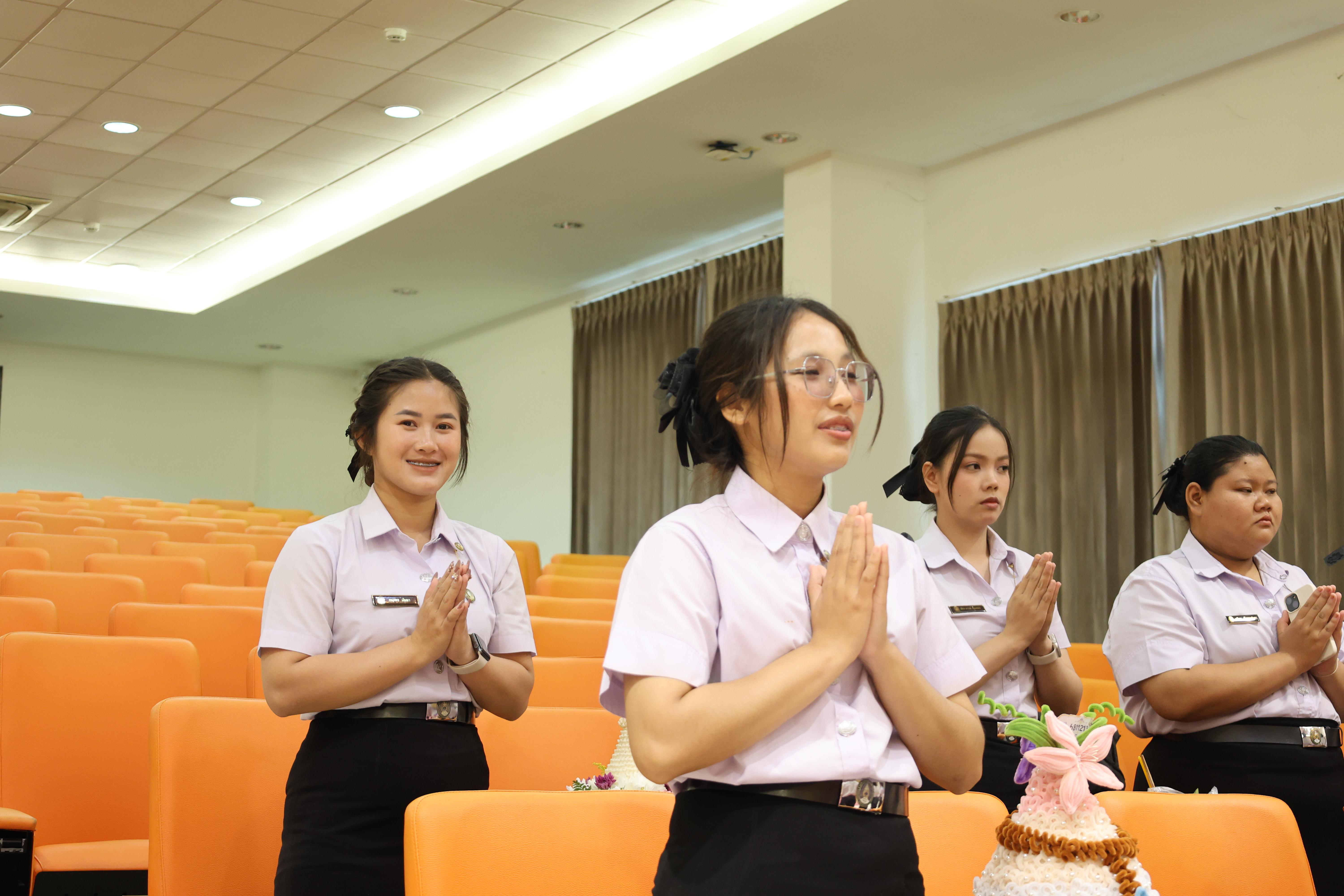 20. ไหว้ครูโปรแกรมวิชาคอมพิวตอร์และพิธีมอบโบว์ให้กับนักศึกษาใหม่ประจำปี 2569