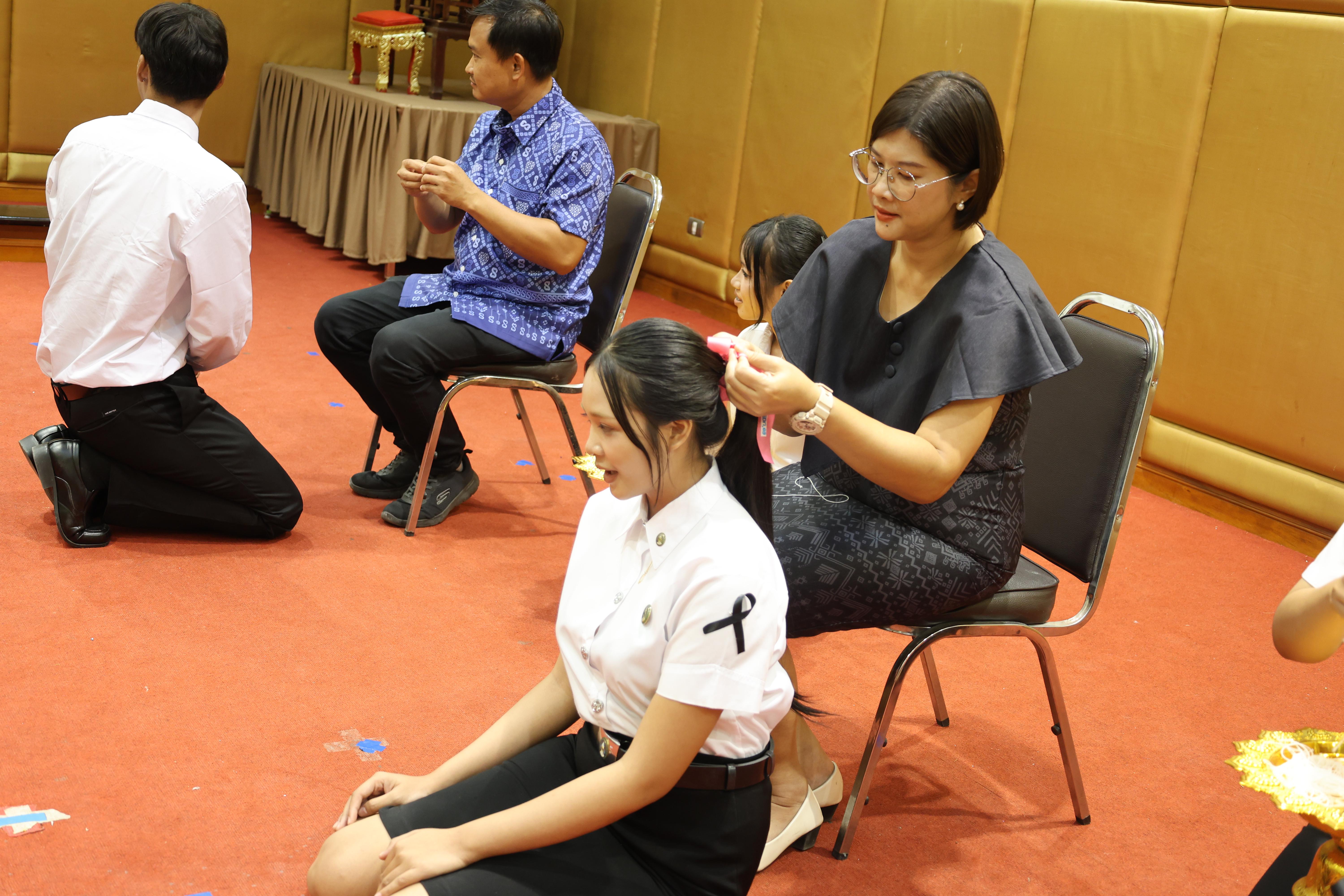 107. ไหว้ครูโปรแกรมวิชาคอมพิวตอร์และพิธีมอบโบว์ให้กับนักศึกษาใหม่ประจำปี 2569