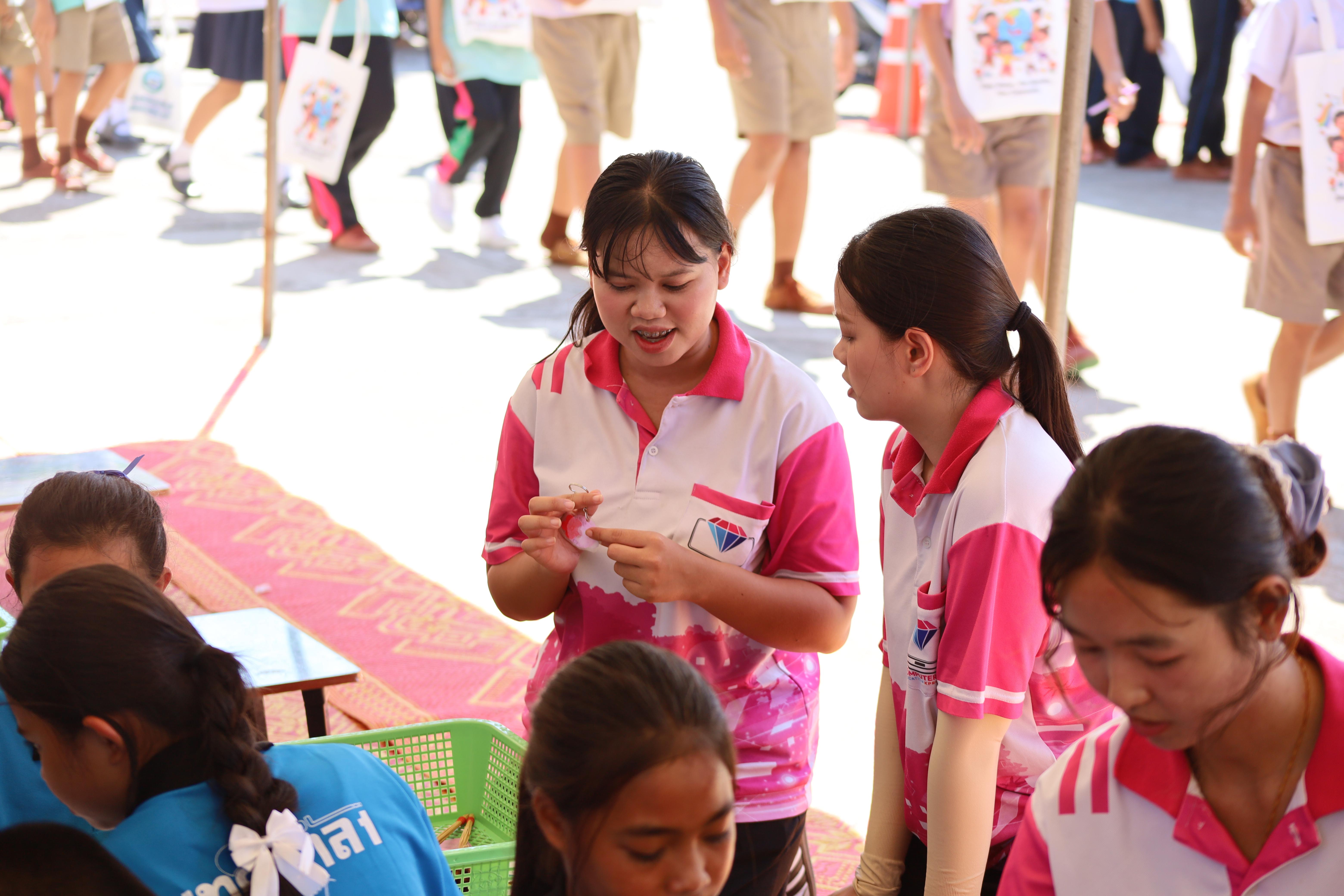 45. กิจกรรมตามโครงการพัฒนาการเรียนรู้สู่ประชาคมอาเซียน