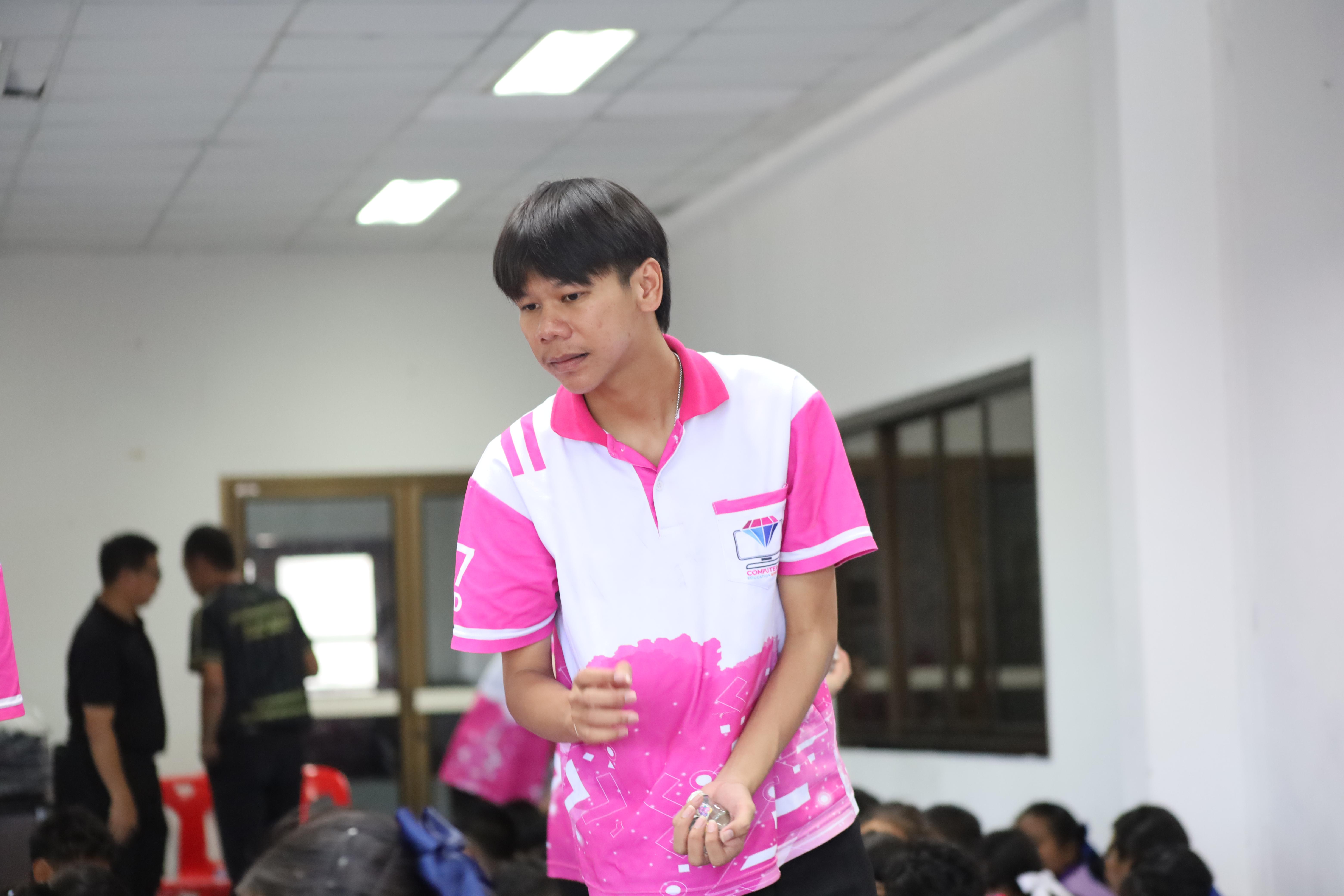80. กิจกรรมตามโครงการพัฒนาการเรียนรู้สู่ประชาคมอาเซียน