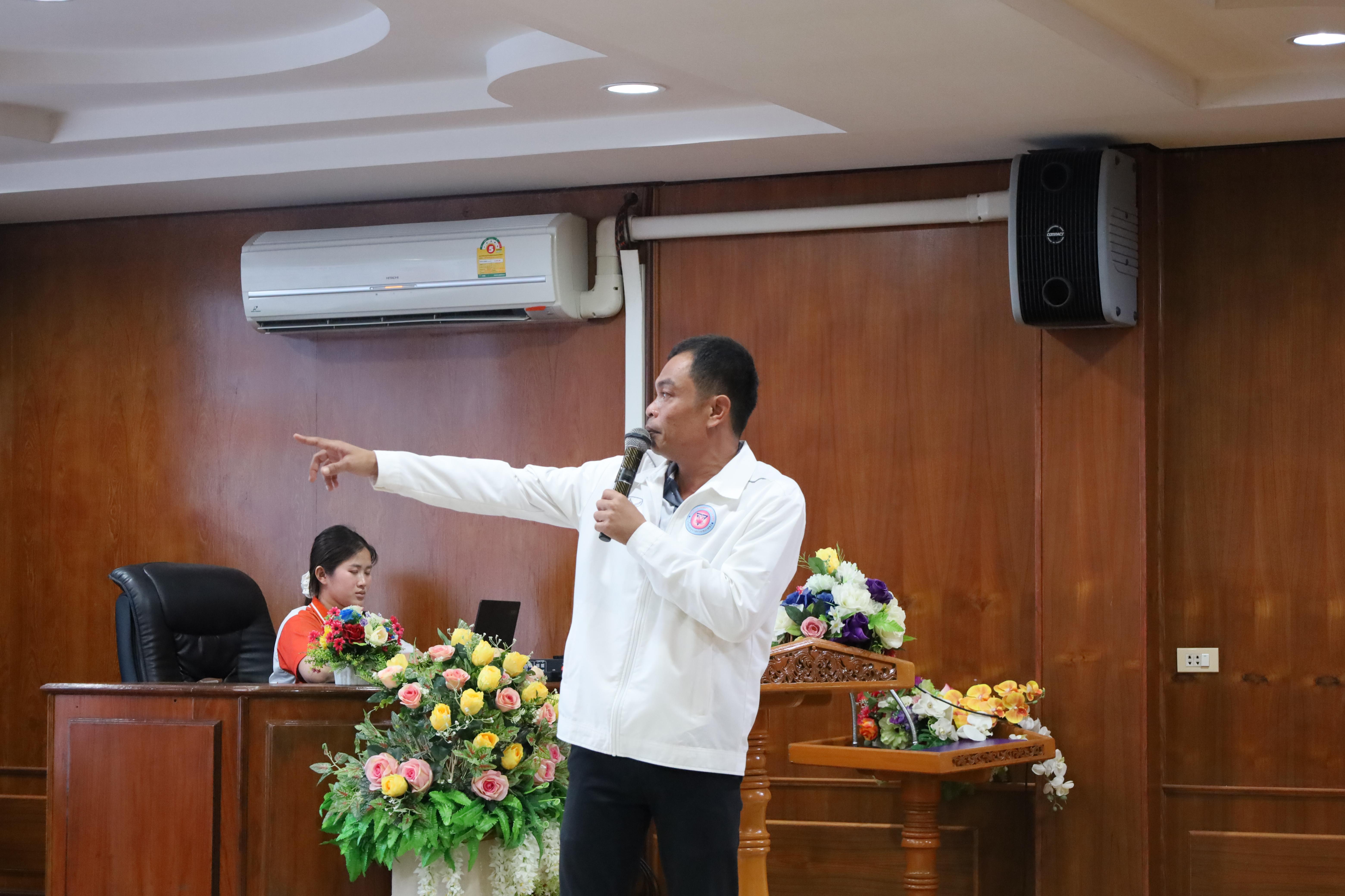 3. จัดกิจกรรมให้ความรู้ เรื่อง พื้นฐานทางสุขศึกษาและพลศึกษา