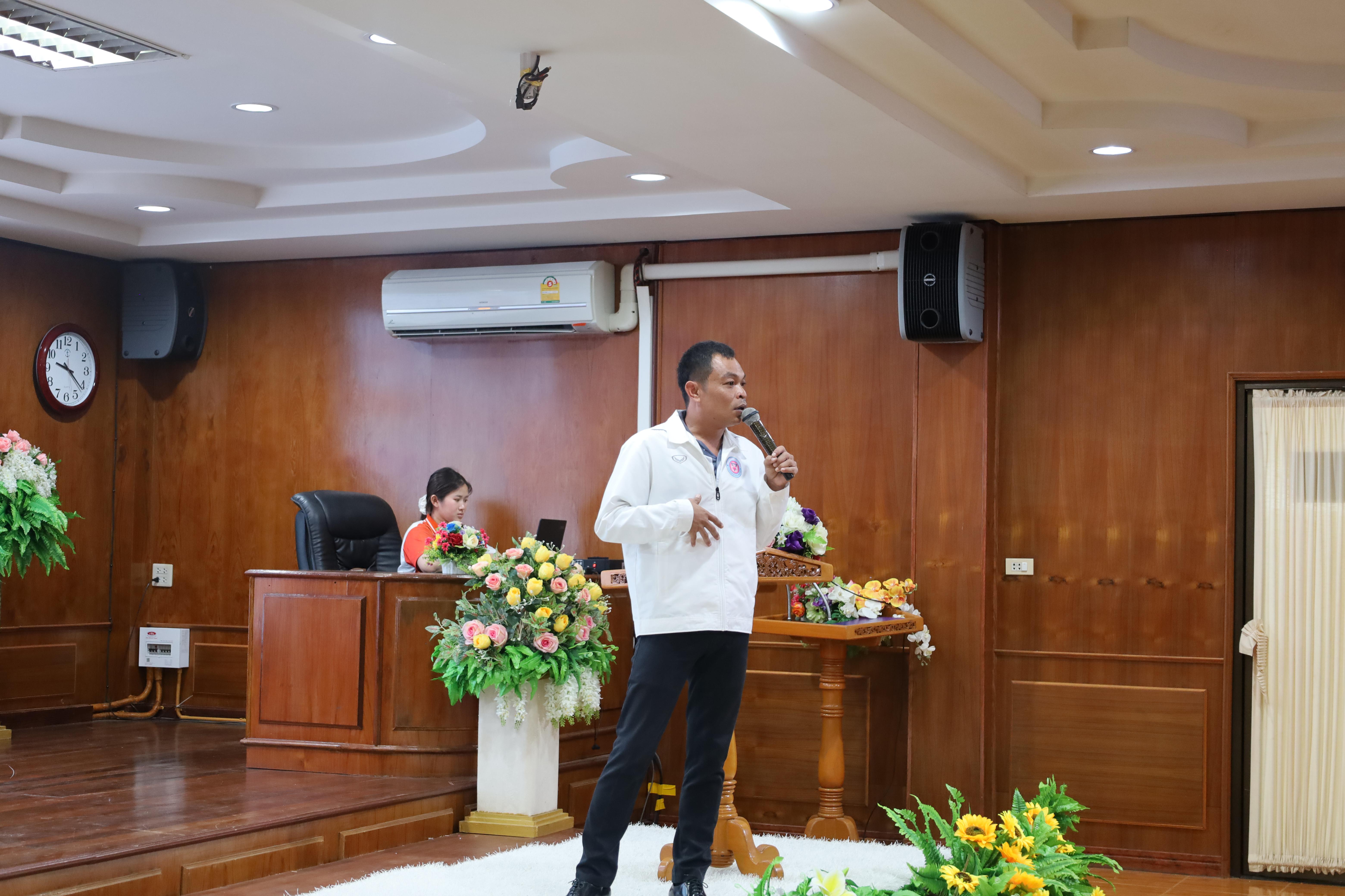 1. จัดกิจกรรมให้ความรู้ เรื่อง พื้นฐานทางสุขศึกษาและพลศึกษา