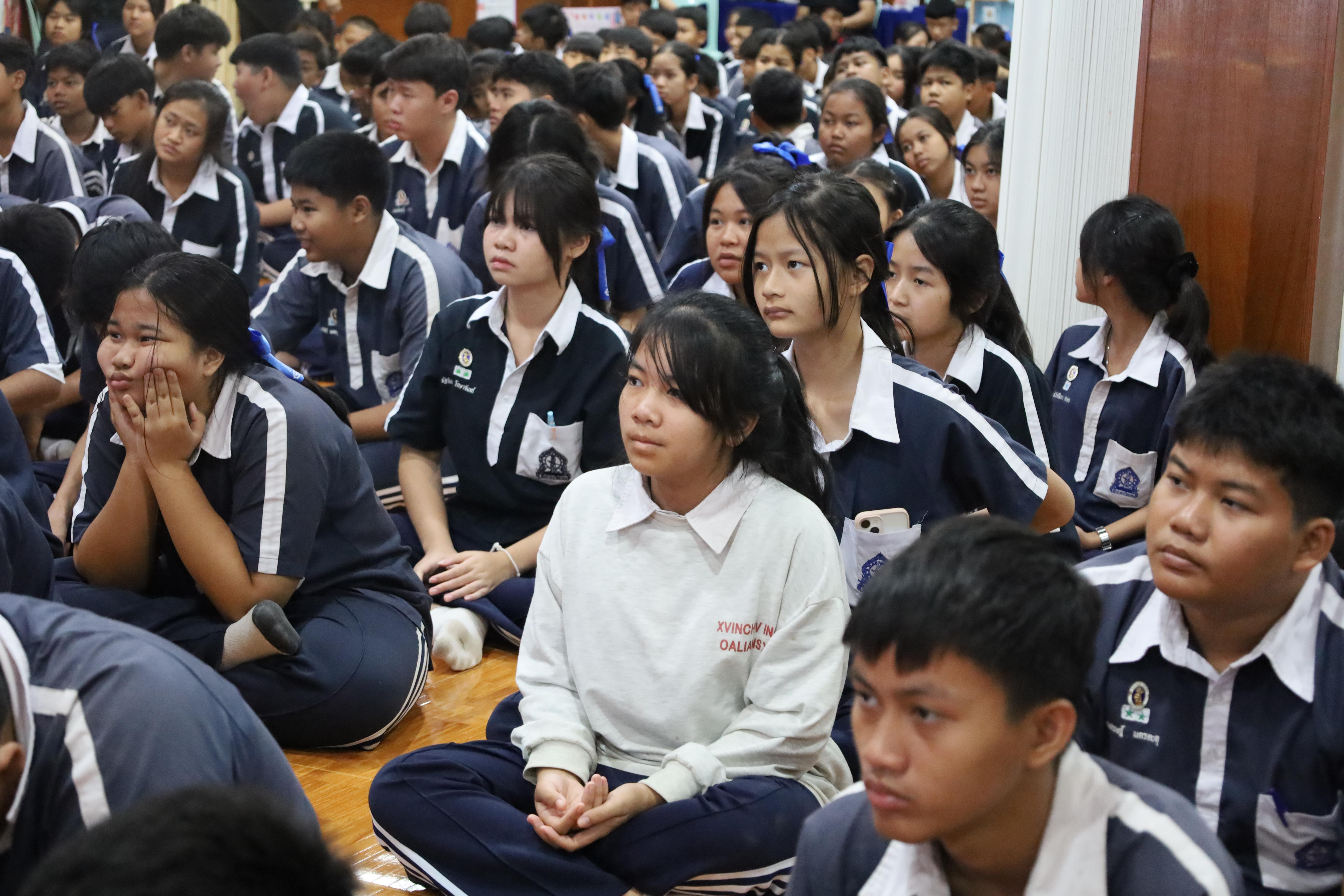 4. จัดกิจกรรมให้ความรู้ เรื่อง พื้นฐานทางสุขศึกษาและพลศึกษา