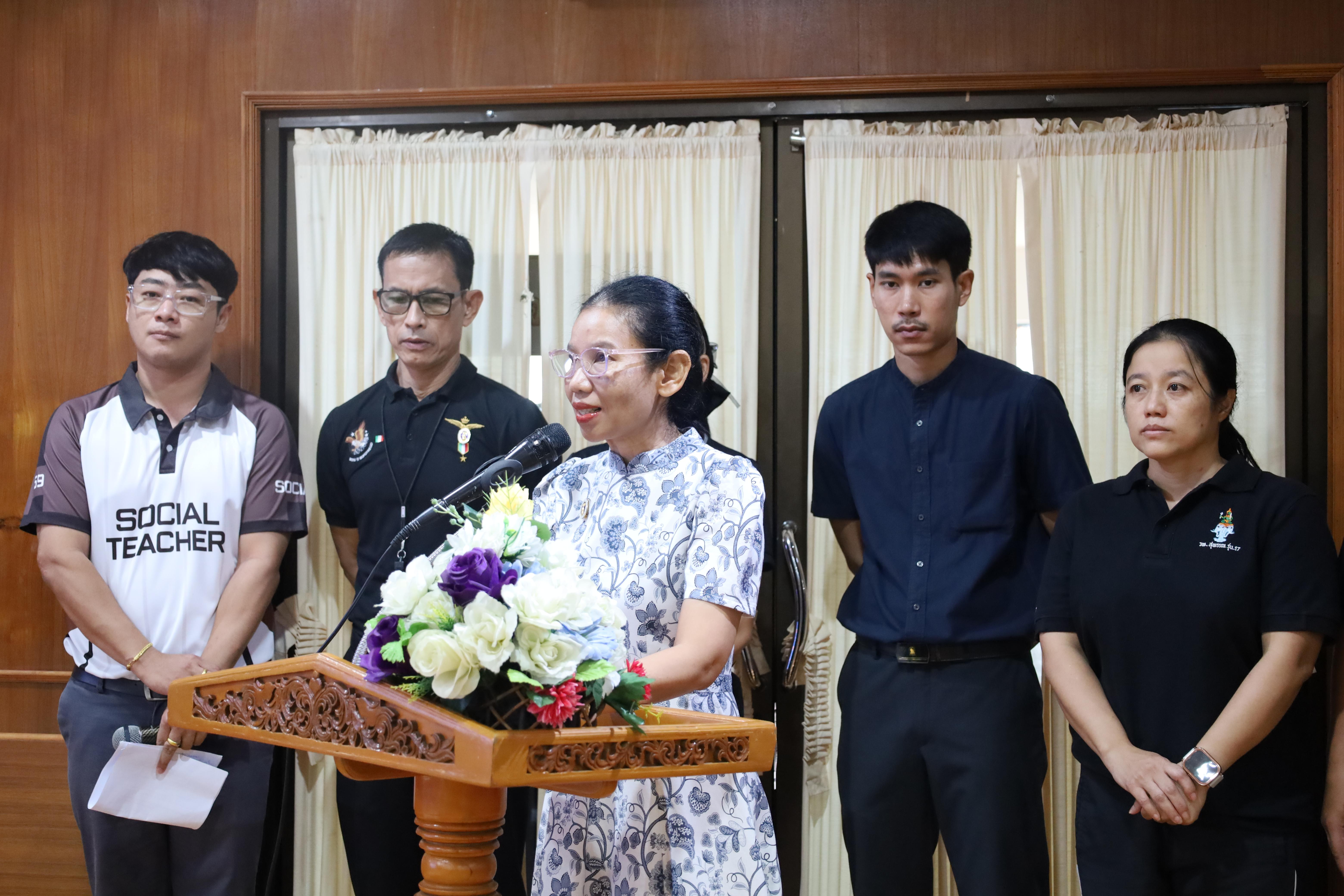 154. จัดกิจกรรมให้ความรู้ เรื่อง พื้นฐานทางสุขศึกษาและพลศึกษา ในด้านความรู้เกี่ยวกับสื่อโฆษณาไซเบอร์ ด้านระบบร่างกาย ด้านเพศศึกษา ด้านโรค และยาให้กับนักเรียนชั้นมัธยมศึกษาตอนต้น โรงเรียนวชิรปราการวิทยาคม