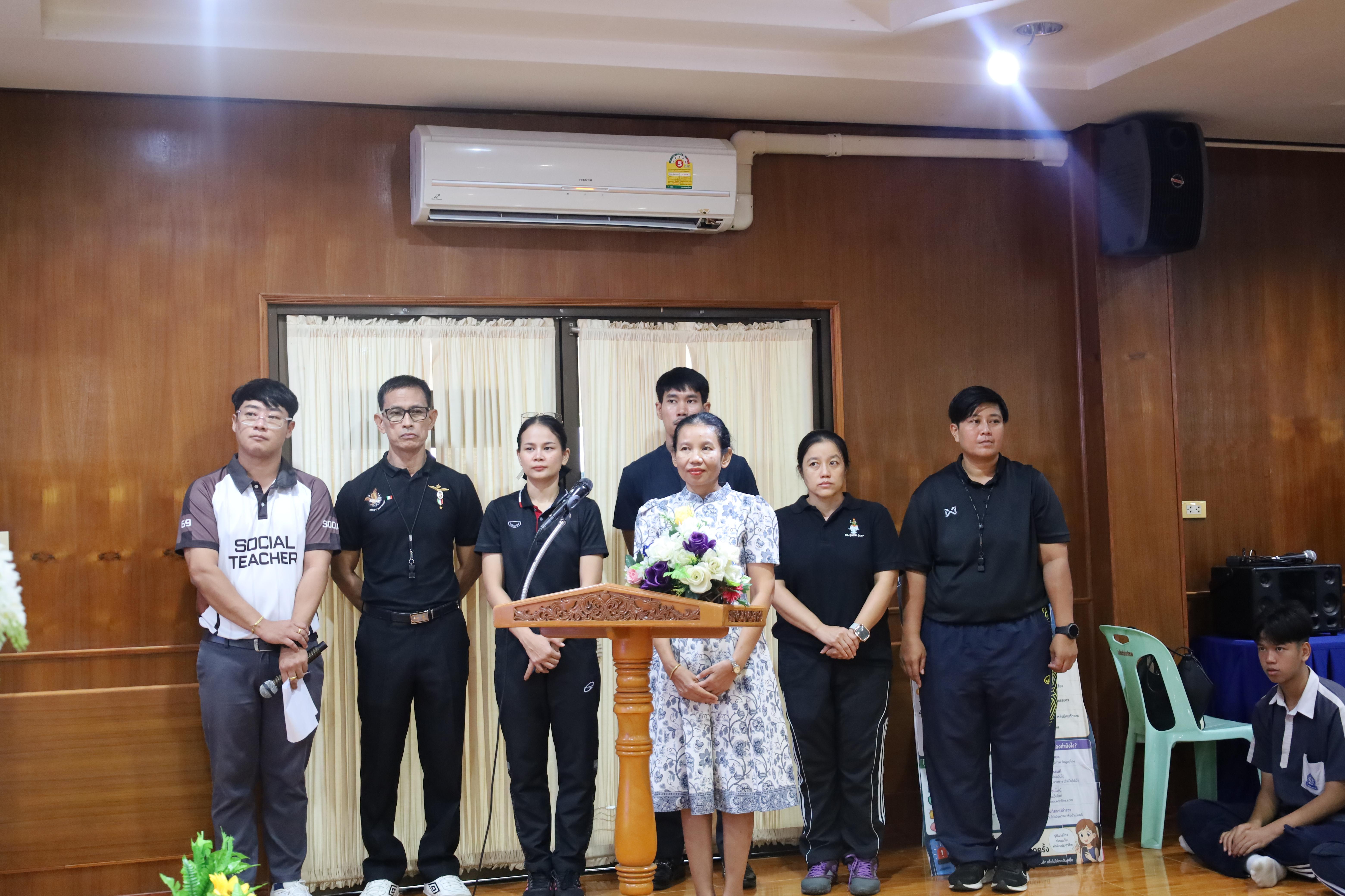 173. จัดกิจกรรมให้ความรู้ เรื่อง พื้นฐานทางสุขศึกษาและพลศึกษา ในด้านความรู้เกี่ยวกับสื่อโฆษณาไซเบอร์ ด้านระบบร่างกาย ด้านเพศศึกษา ด้านโรค และยาให้กับนักเรียนชั้นมัธยมศึกษาตอนต้น โรงเรียนวชิรปราการวิทยาคม