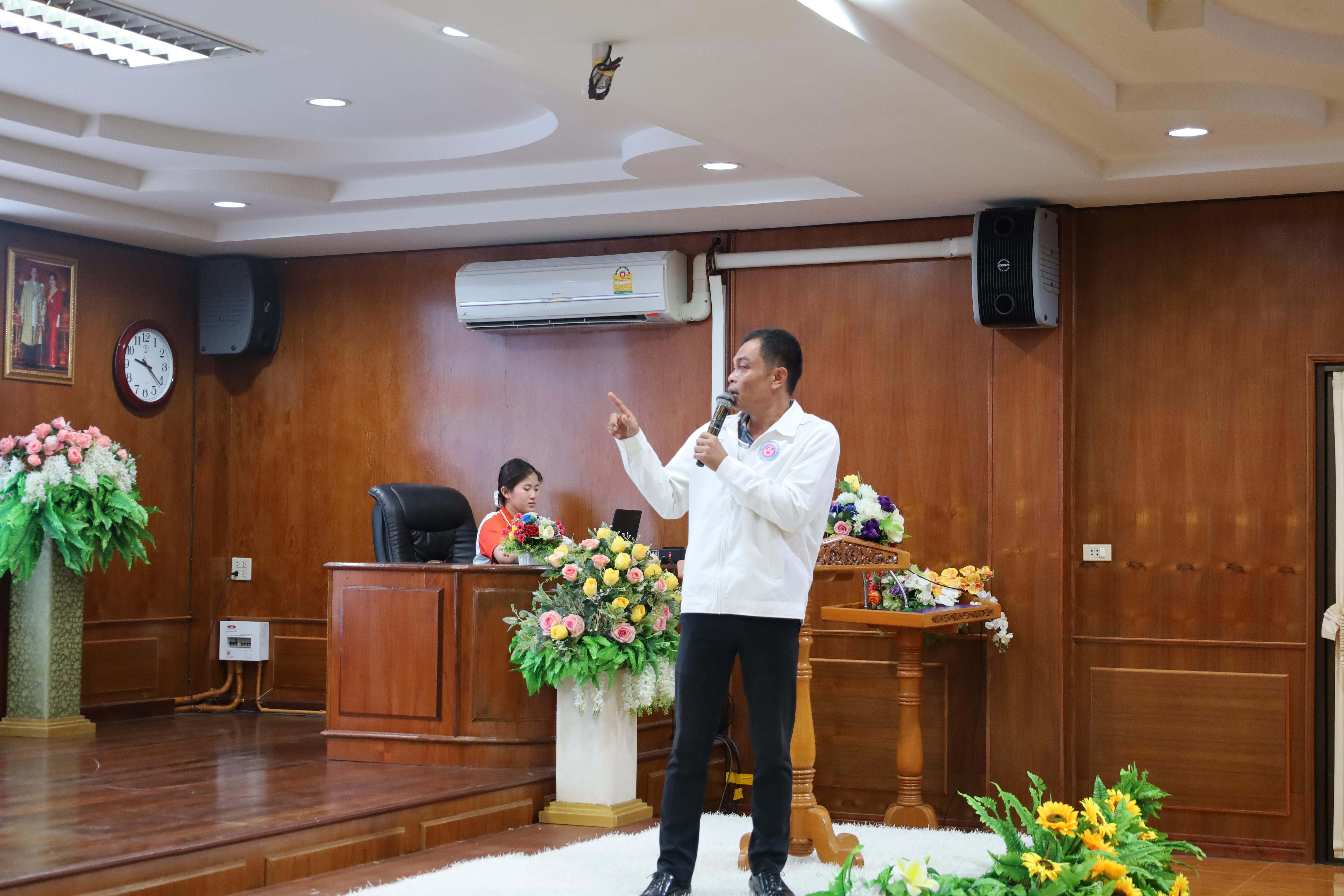204. จัดกิจกรรมให้ความรู้ เรื่อง พื้นฐานทางสุขศึกษาและพลศึกษา ในด้านความรู้เกี่ยวกับสื่อโฆษณาไซเบอร์ ด้านระบบร่างกาย ด้านเพศศึกษา ด้านโรค และยาให้กับนักเรียนชั้นมัธยมศึกษาตอนต้น โรงเรียนวชิรปราการวิทยาคม