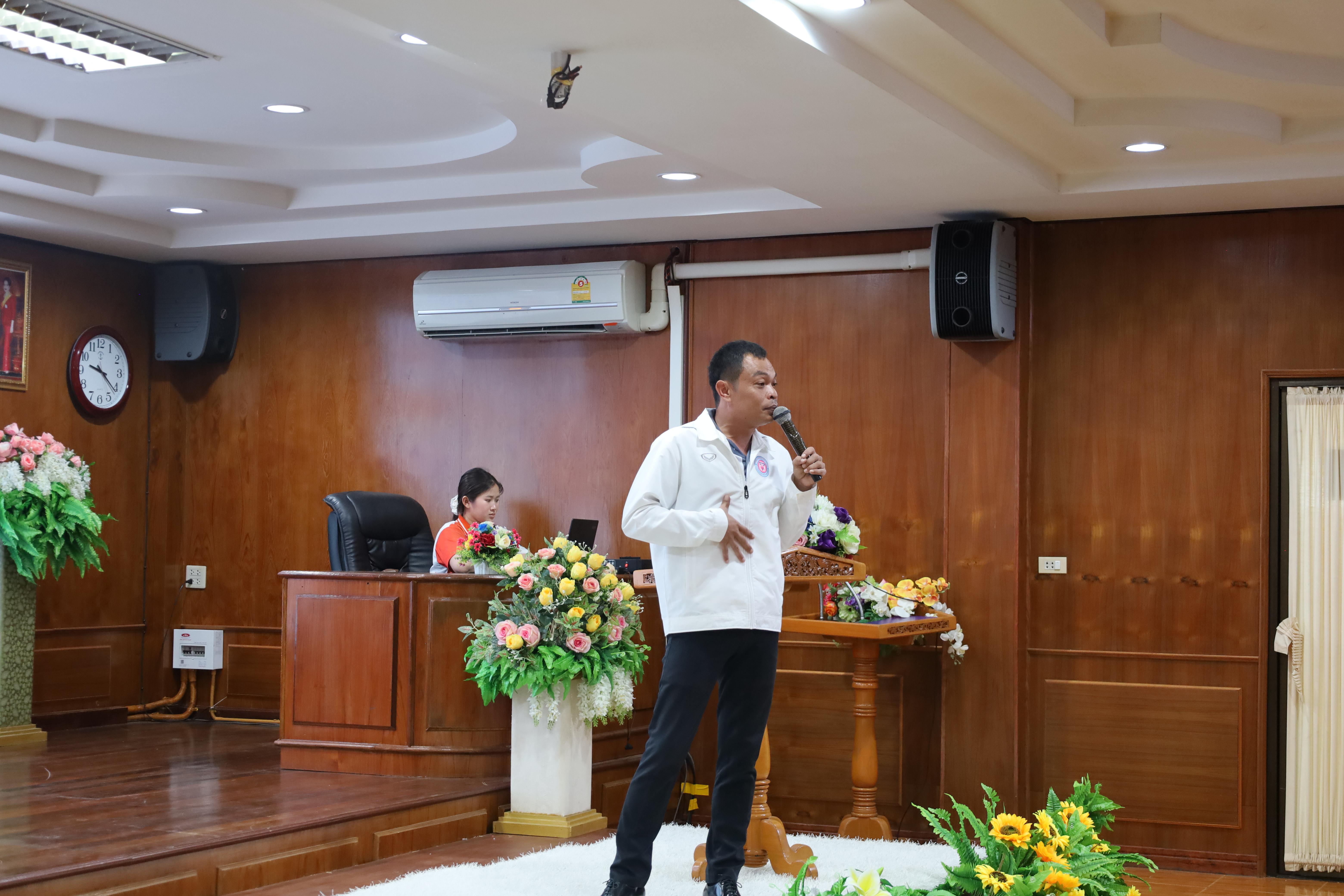 205. จัดกิจกรรมให้ความรู้ เรื่อง พื้นฐานทางสุขศึกษาและพลศึกษา ในด้านความรู้เกี่ยวกับสื่อโฆษณาไซเบอร์ ด้านระบบร่างกาย ด้านเพศศึกษา ด้านโรค และยาให้กับนักเรียนชั้นมัธยมศึกษาตอนต้น โรงเรียนวชิรปราการวิทยาคม