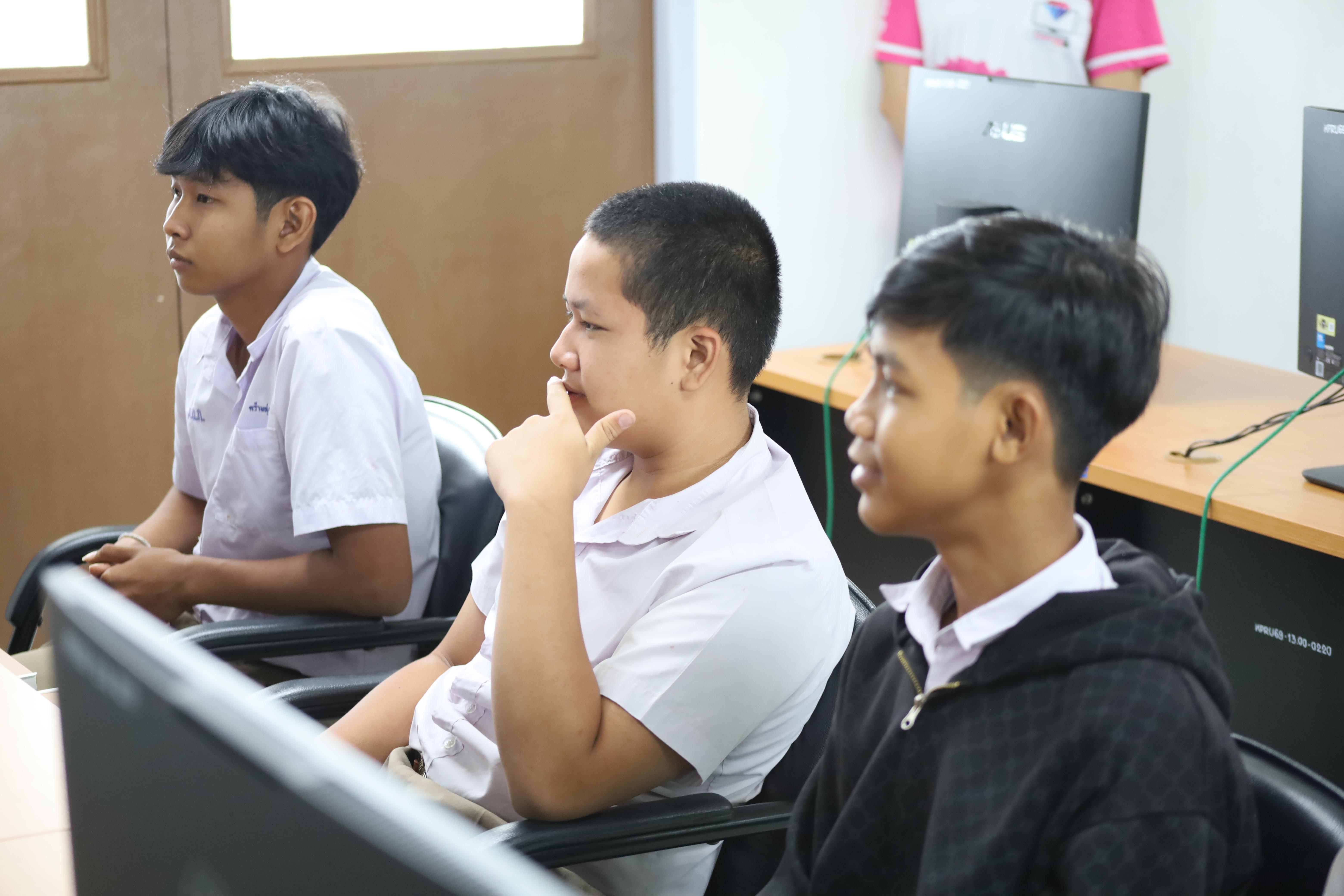 20. กิจกรรมการบูรณาการการจัดการเรียนการสอนกับการบริการวิชาการในสถานศึกษารายวิชาคณิตศาสตร์สำหรับครูคอมพิวเตอร์
