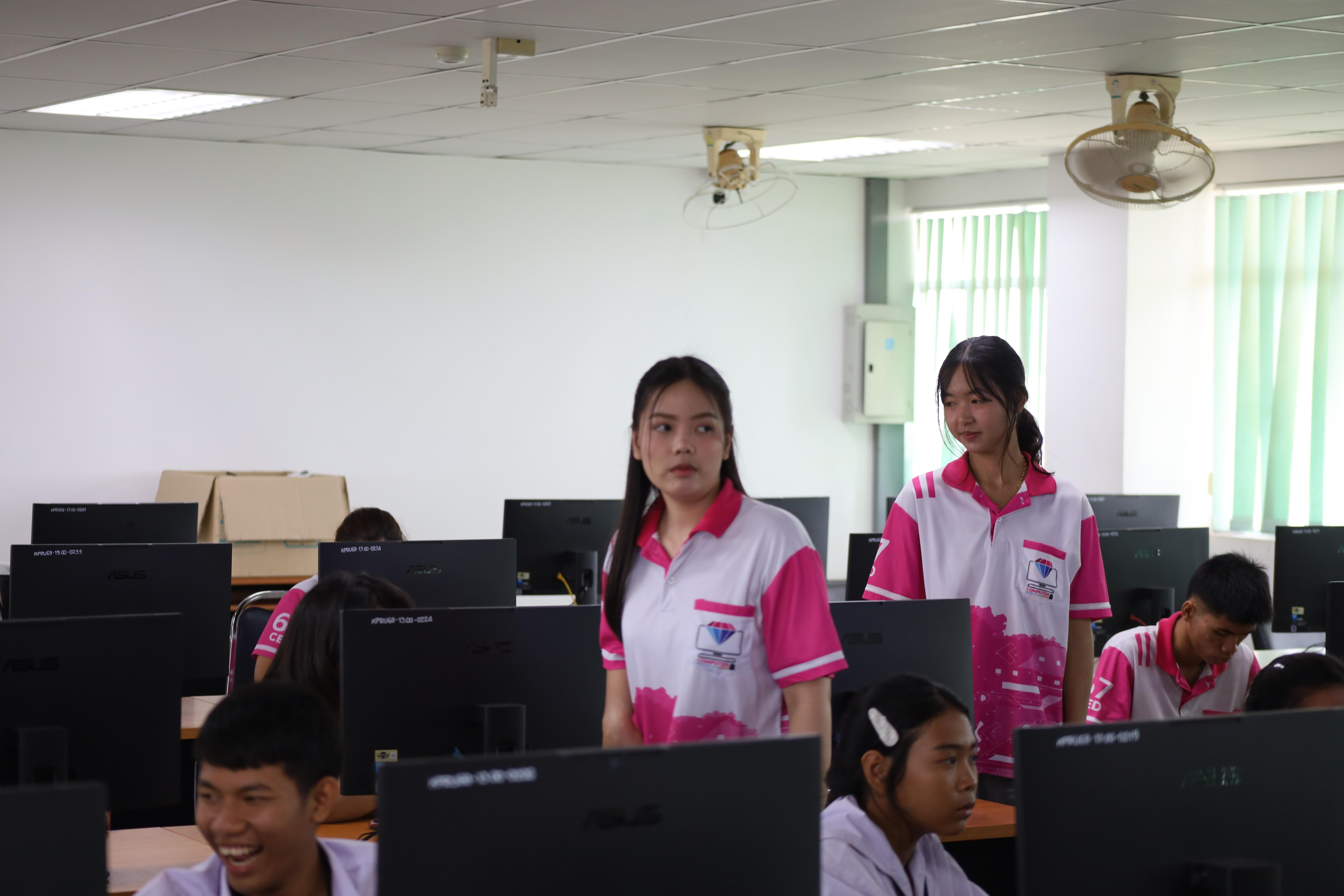 26. กิจกรรมการบูรณาการการจัดการเรียนการสอนกับการบริการวิชาการในสถานศึกษารายวิชาคณิตศาสตร์สำหรับครูคอมพิวเตอร์