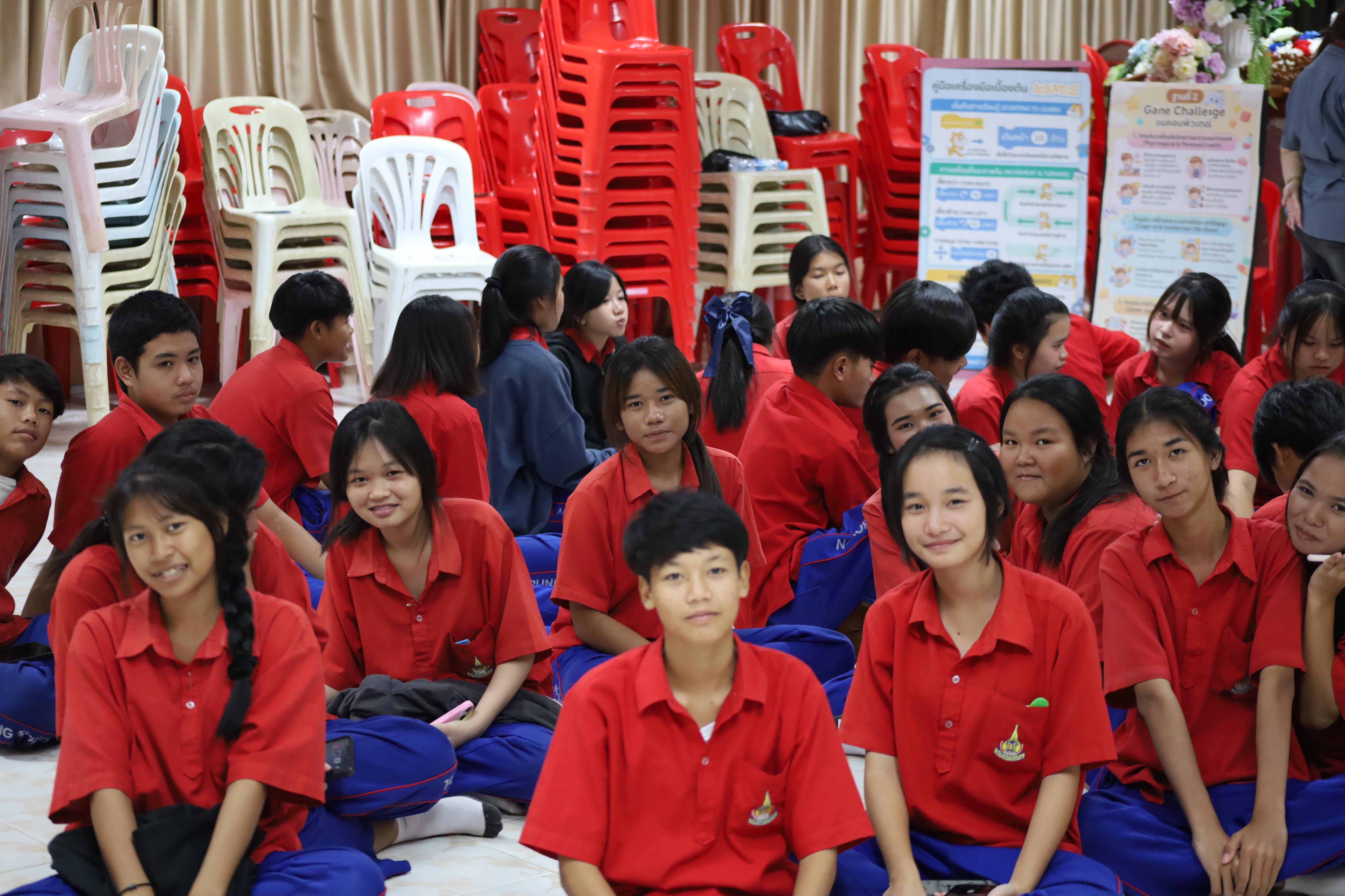 86. จัดกิจกรรมอบรมพัฒนาทักษะทางด้านเทคโนโลยี ให้กับนักเรียนโรงเรียนนครไตรตรึงษ์