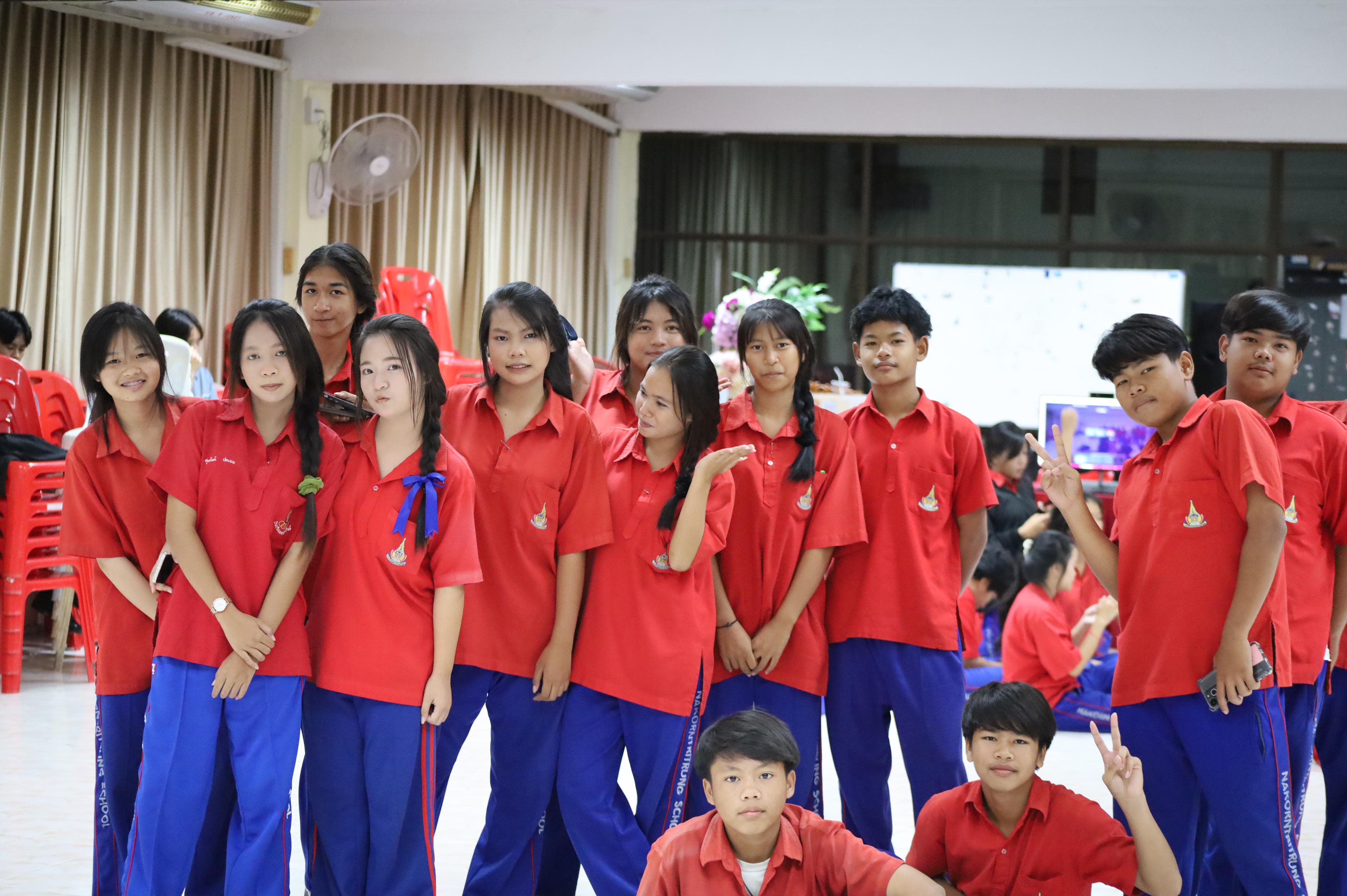96. จัดกิจกรรมอบรมพัฒนาทักษะทางด้านเทคโนโลยี ให้กับนักเรียนโรงเรียนนครไตรตรึงษ์