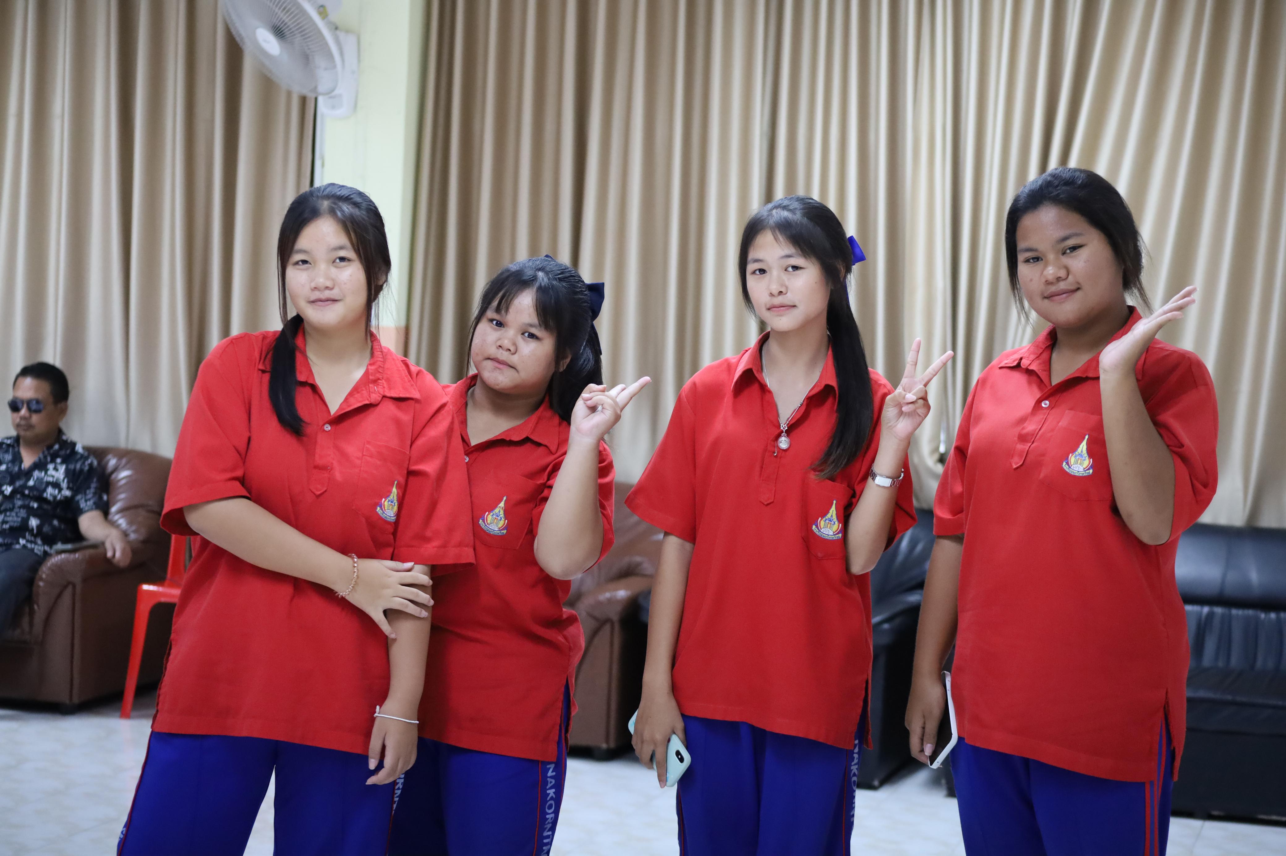 103. จัดกิจกรรมอบรมพัฒนาทักษะทางด้านเทคโนโลยี ให้กับนักเรียนโรงเรียนนครไตรตรึงษ์