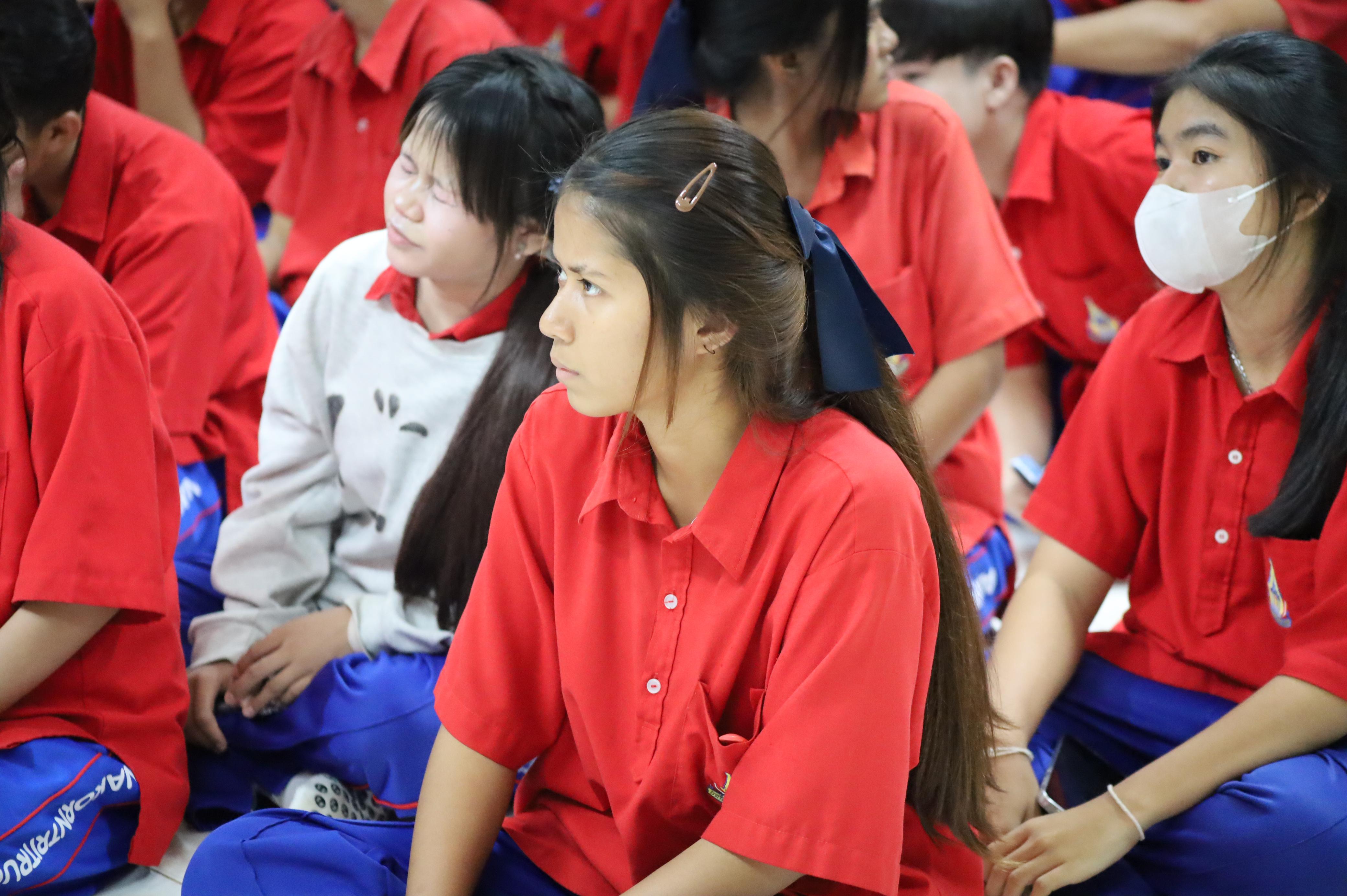 110. จัดกิจกรรมอบรมพัฒนาทักษะทางด้านเทคโนโลยี ให้กับนักเรียนโรงเรียนนครไตรตรึงษ์