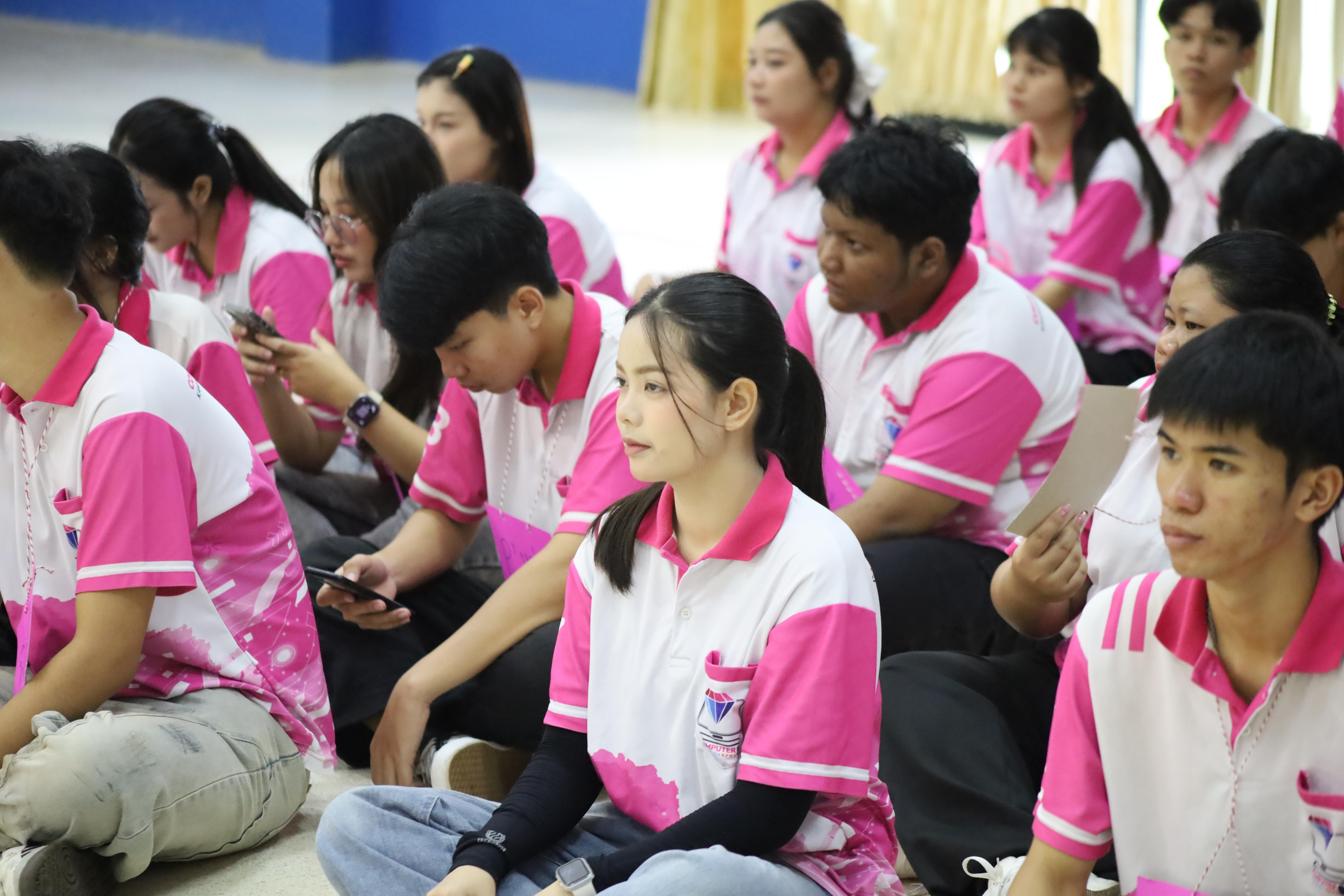 7. จัดกิจกรรมอบรมพัฒนาทักษะทางด้านเทคโนโลยี ให้กับนักเรียนโรงเรียนพิไกรวิทยา