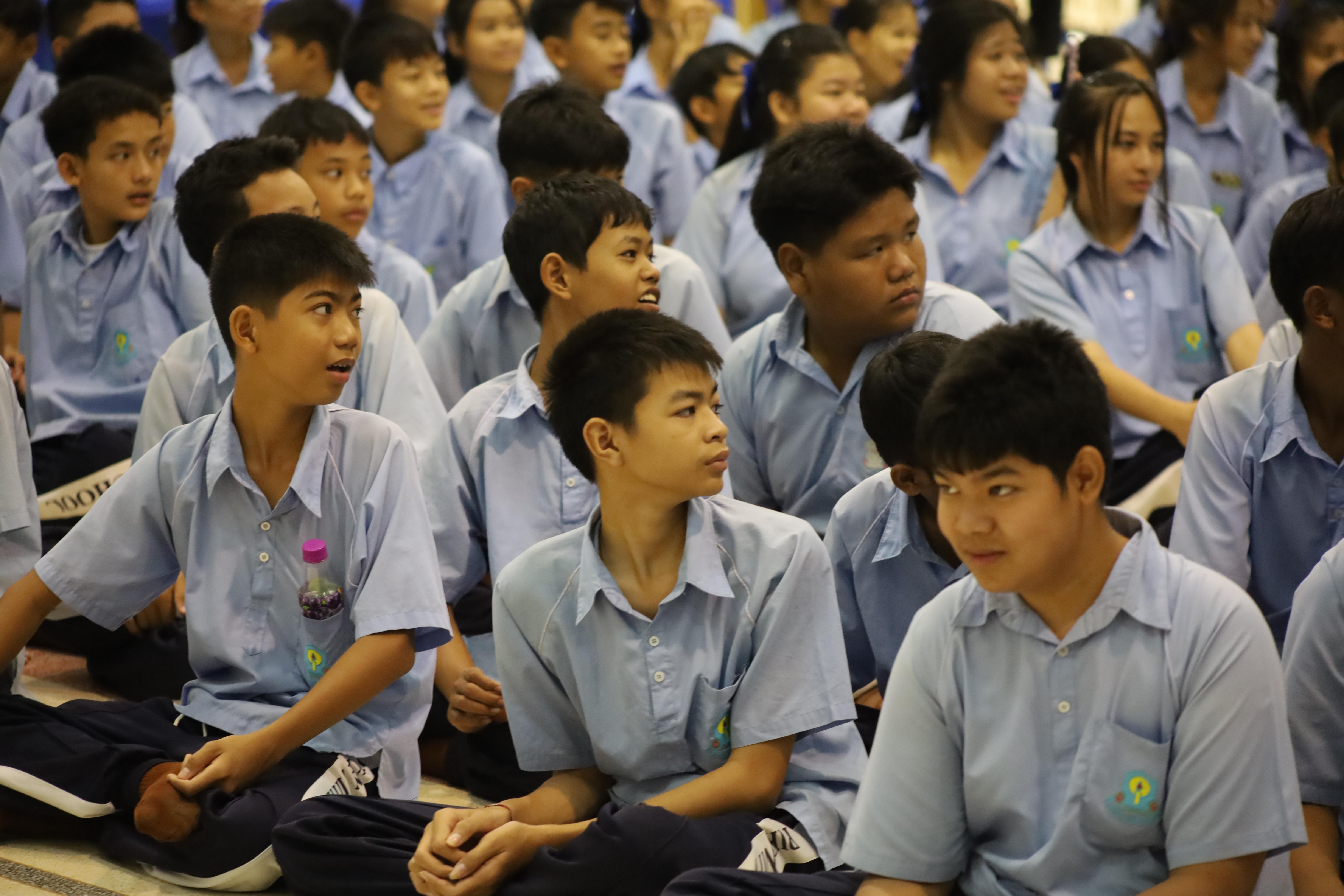37. จัดกิจกรรมอบรมพัฒนาทักษะทางด้านเทคโนโลยี ให้กับนักเรียนโรงเรียนพิไกรวิทยา